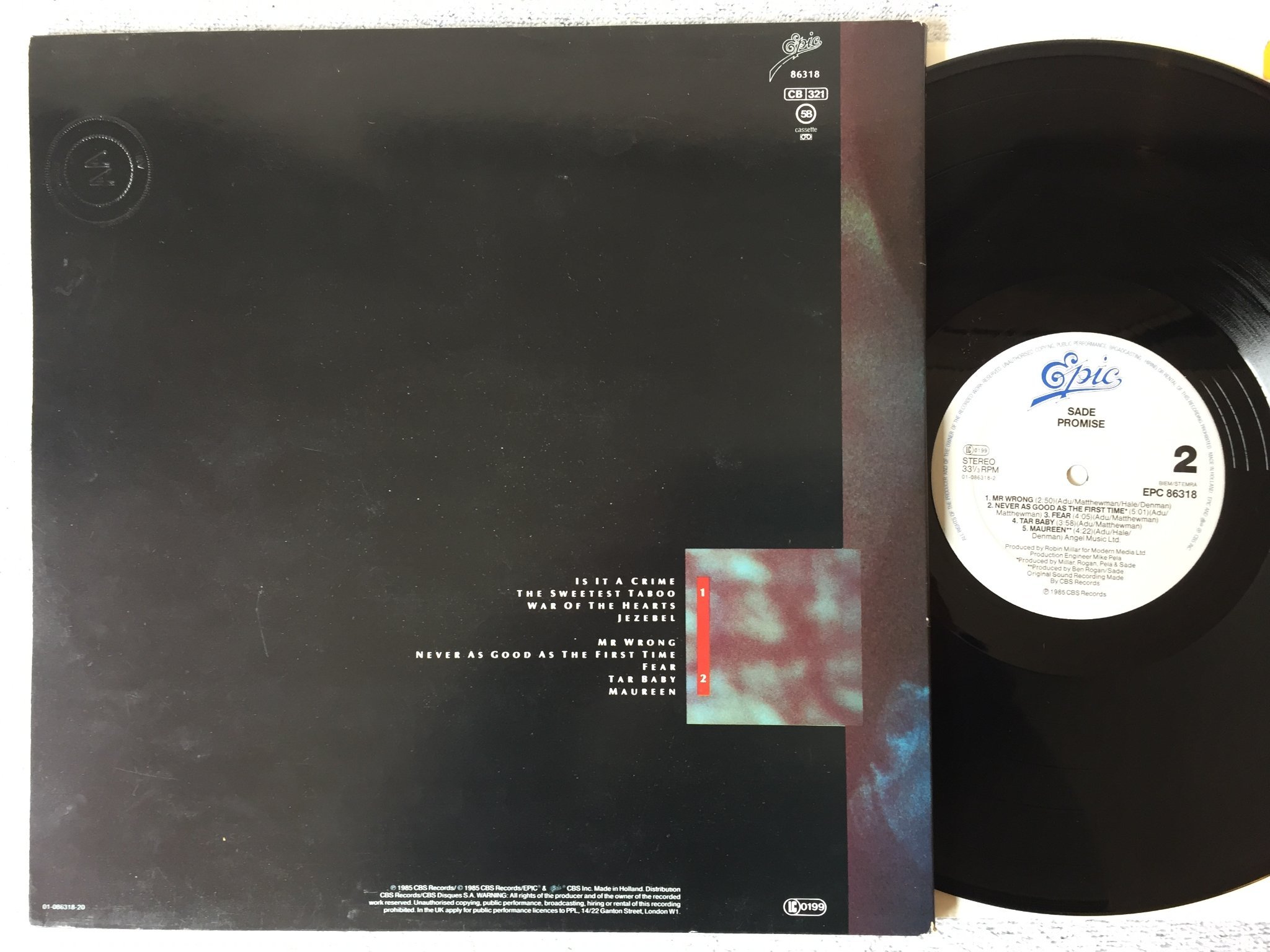 Omslagsbild för skivan SADE promise LP -85 Hol CBS EPC 86318