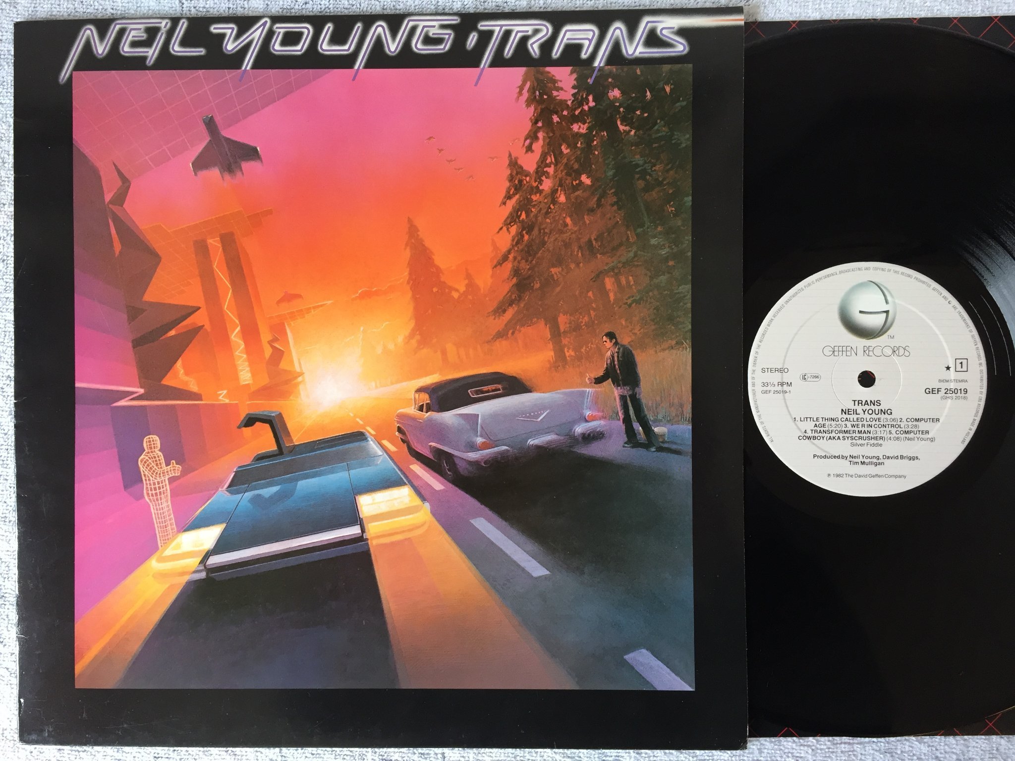 Omslagsbild för skivan 3 st NEIL YOUNG albums i bra skick