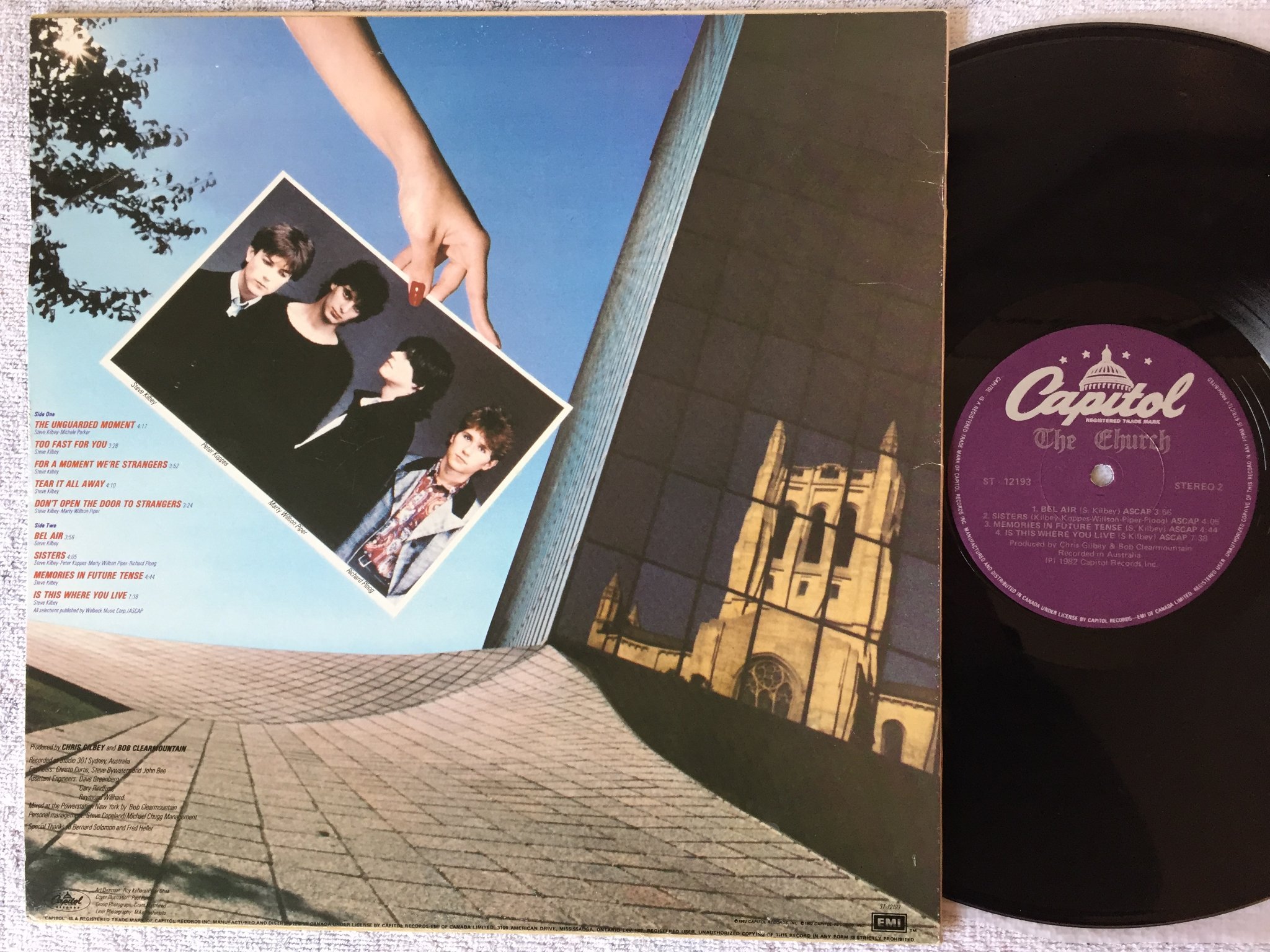 Omslagsbild för skivan THE CHURCH s/t LP -82 Canada CAPITOL ST 12193