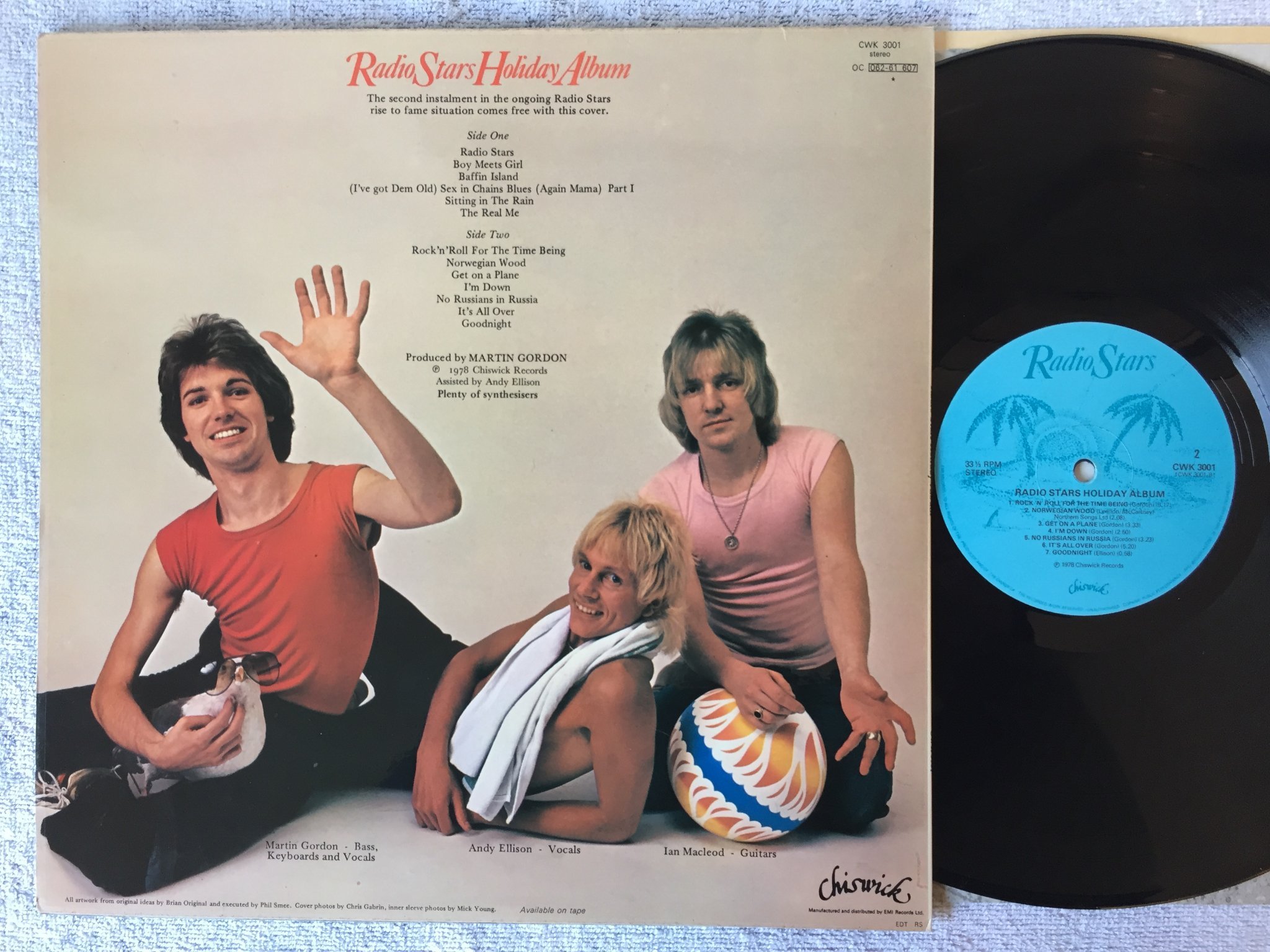 Omslagsbild för skivan RADIO STARS holiday album LP -78 UK CHISWICK CWK 3001