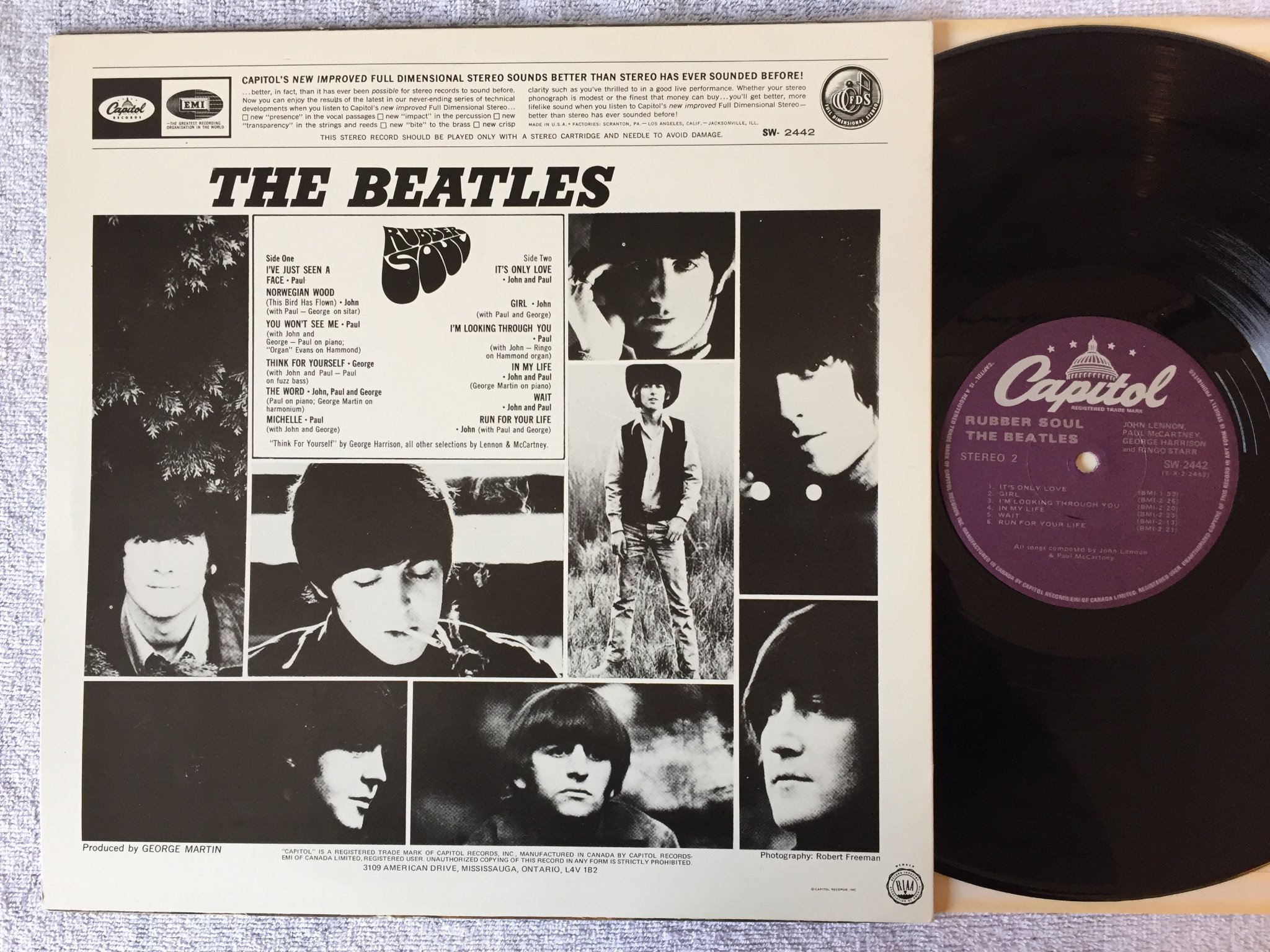 Omslagsbild för skivan THE BEATLES rubber soul LP CAN CAPITOL SW-2442