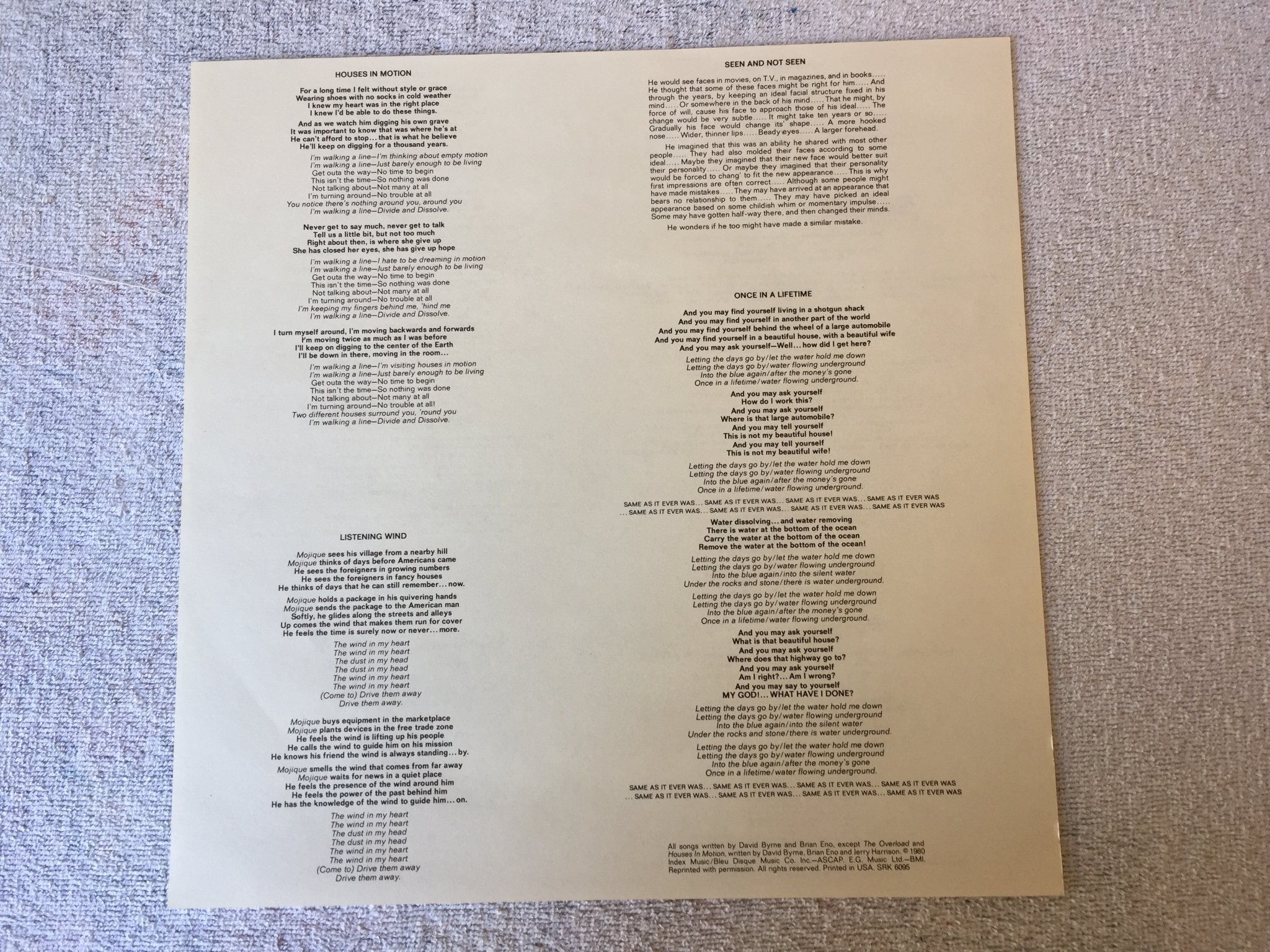 Omslagsbild för skivan TALKING HEADS remain the light LP -80 US SIRE SRK 6095