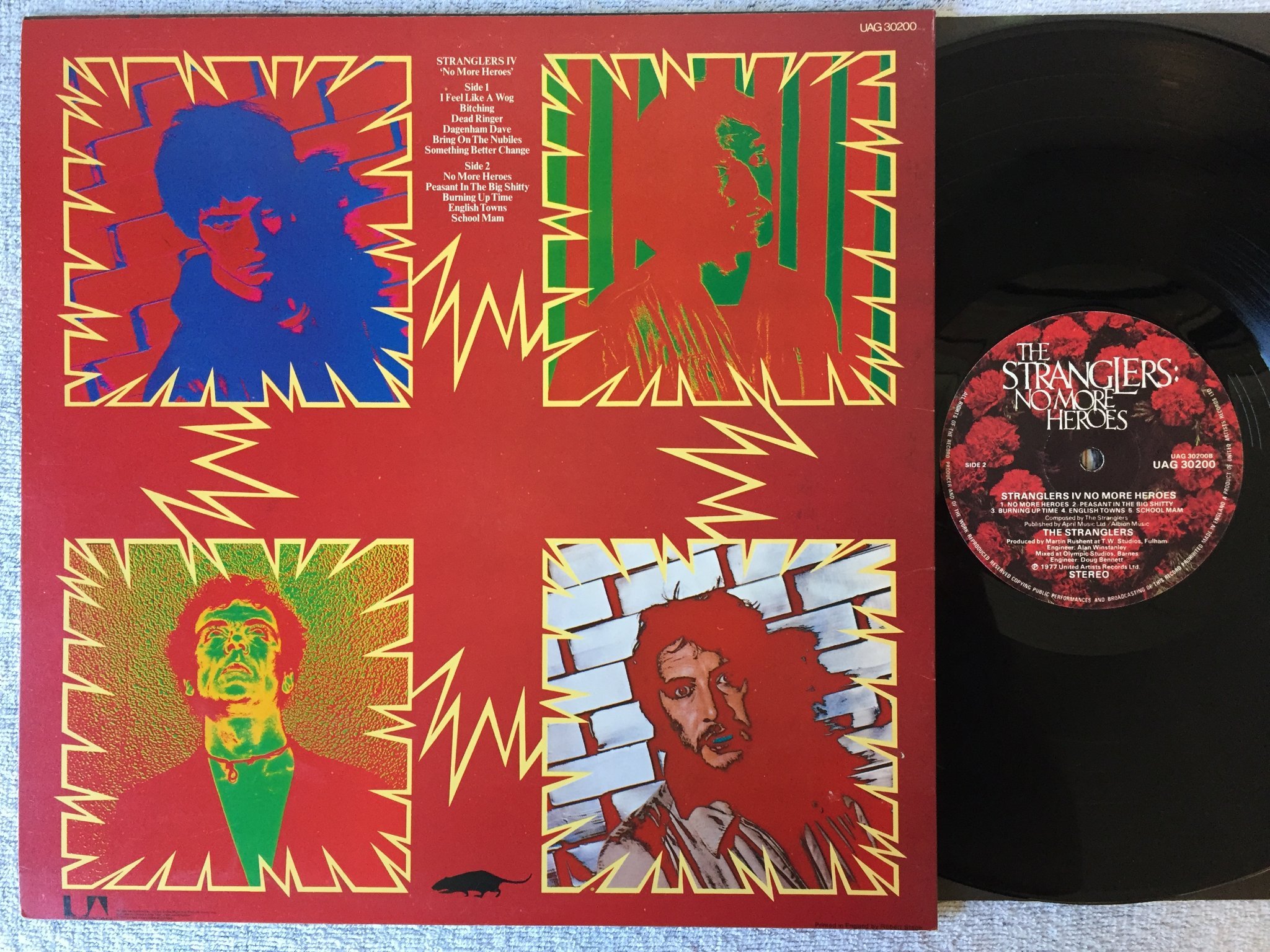 Omslagsbild för skivan THE STRANGLERS no more heroes LP -77 UK UNITED UAG 30200