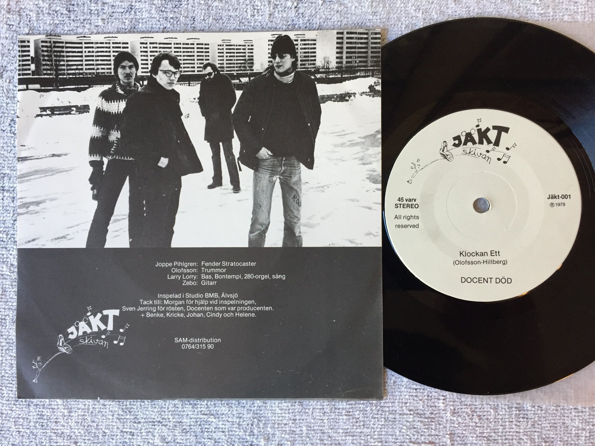 Omslagsbild för skivan DOCENT DÖD Sven Jerrings röst 7"single -79 Swe JÄKT 001