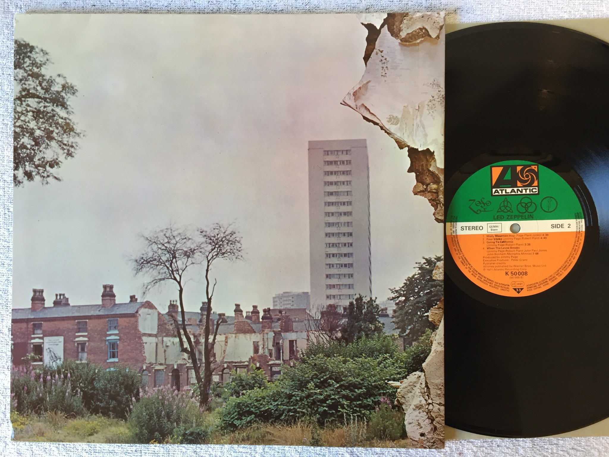 Omslagsbild för skivan LED ZEPPELIN s/t LP Ger ATLANTIC K 50008