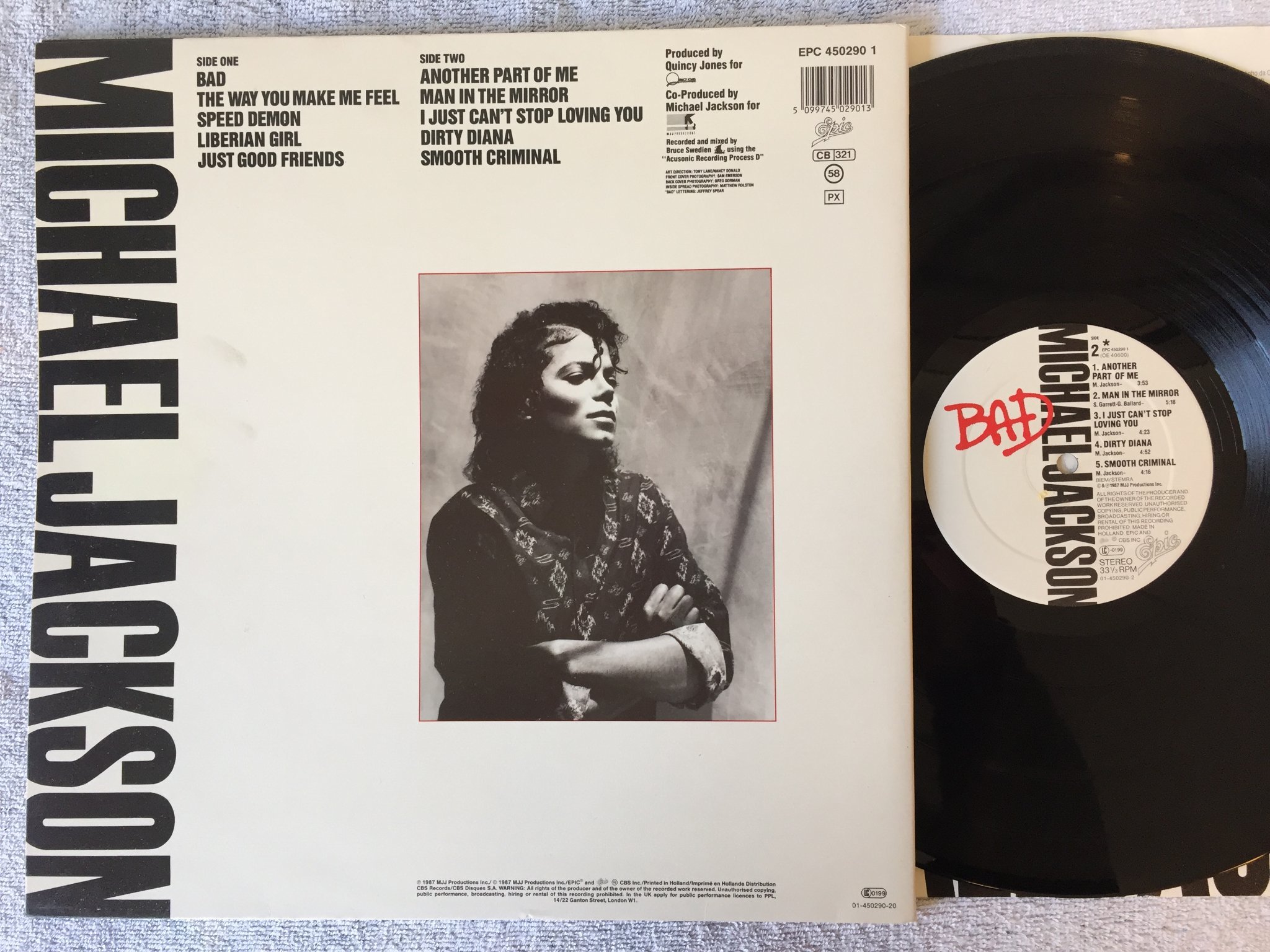 Omslagsbild för skivan MICHAEL JACKSON bad LP -87 Hol EPIC EPC 450290-1