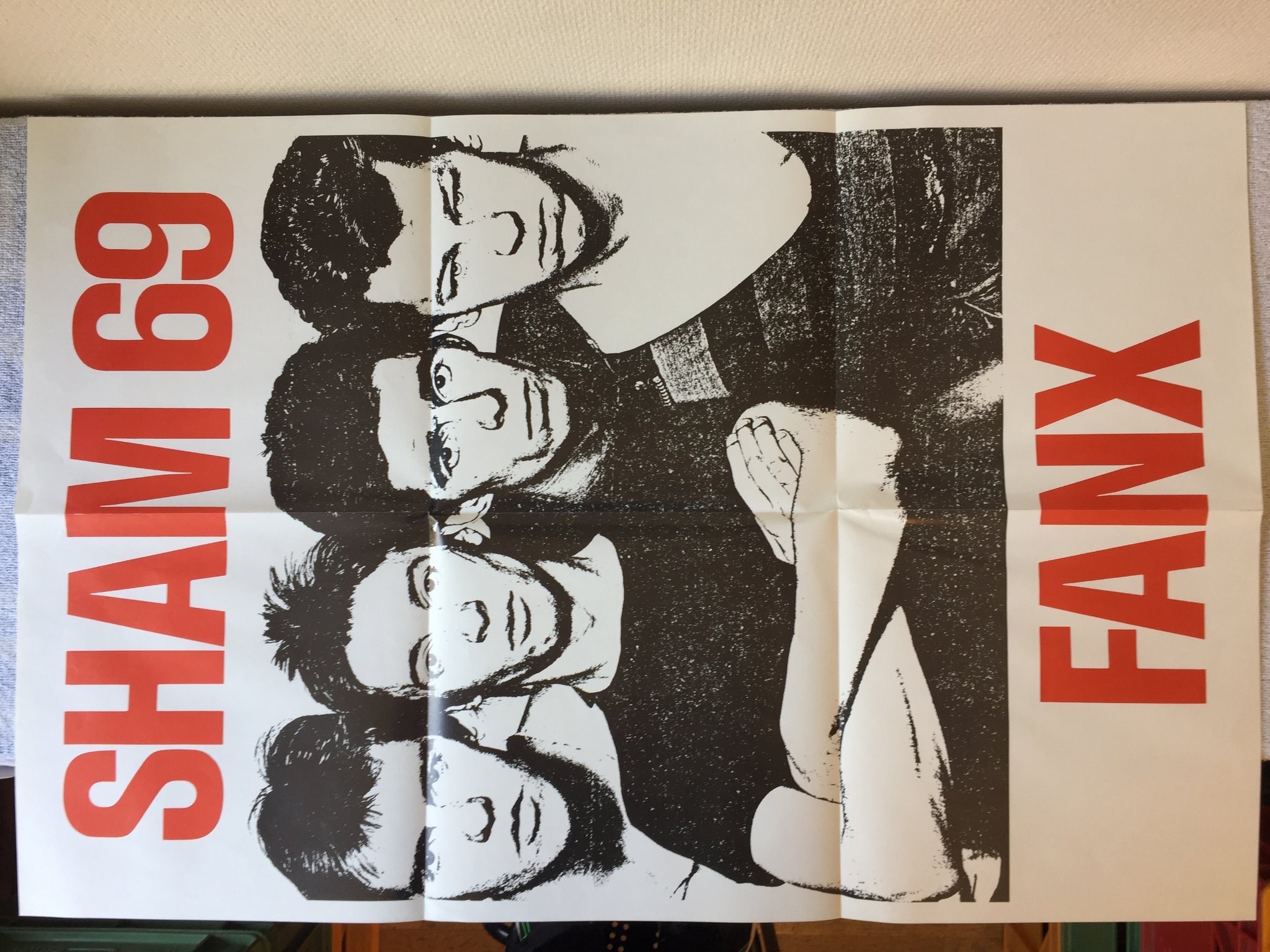 Omslagsbild för skivan SHAM 69 that's life LP -78 UK POLYDOR POLD 5010 W/ POSTER