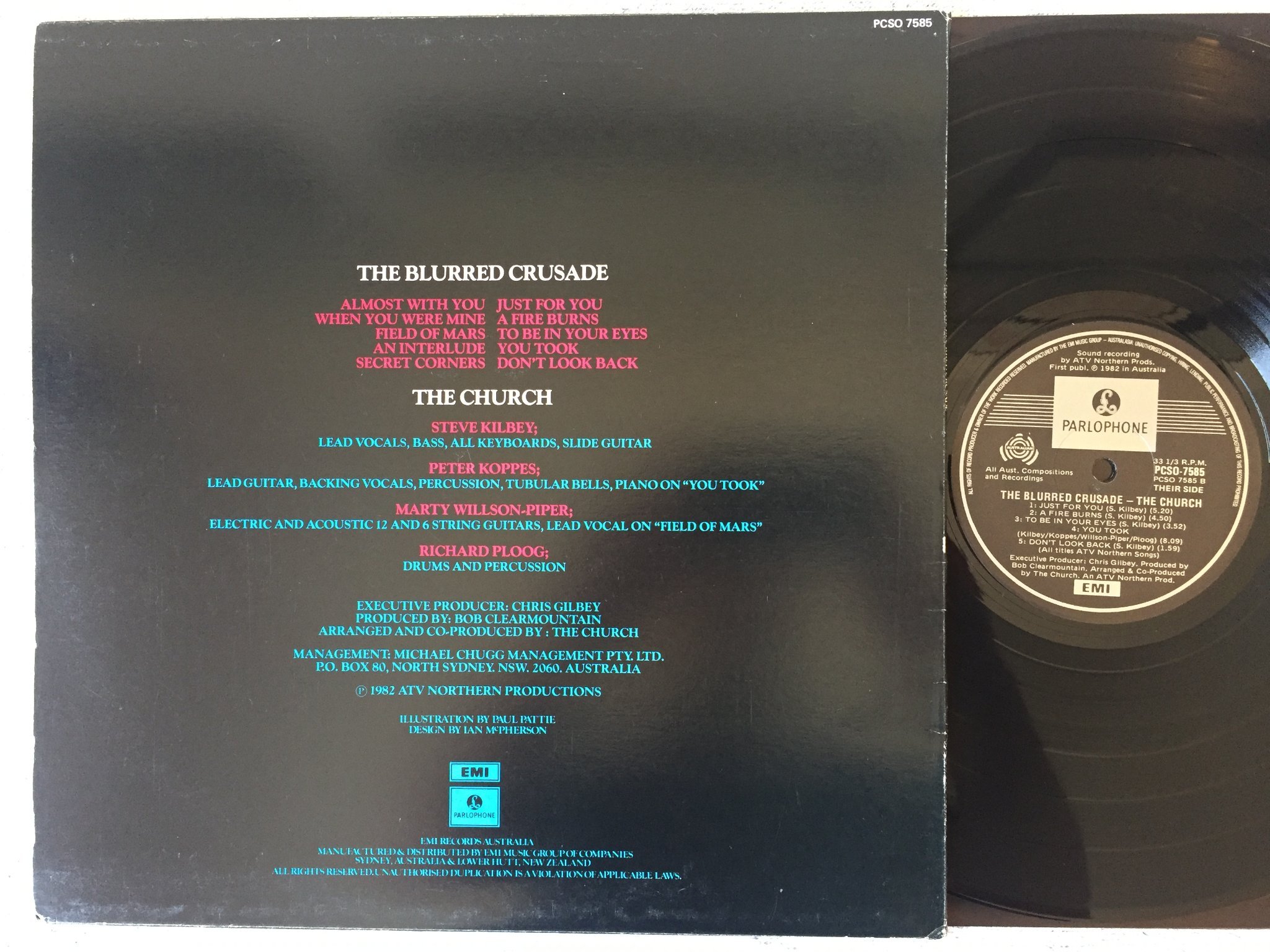 Omslagsbild för skivan THE CHURCH the blurred crusade LP -82 Australasia PARLOPHONE PCSO-7585