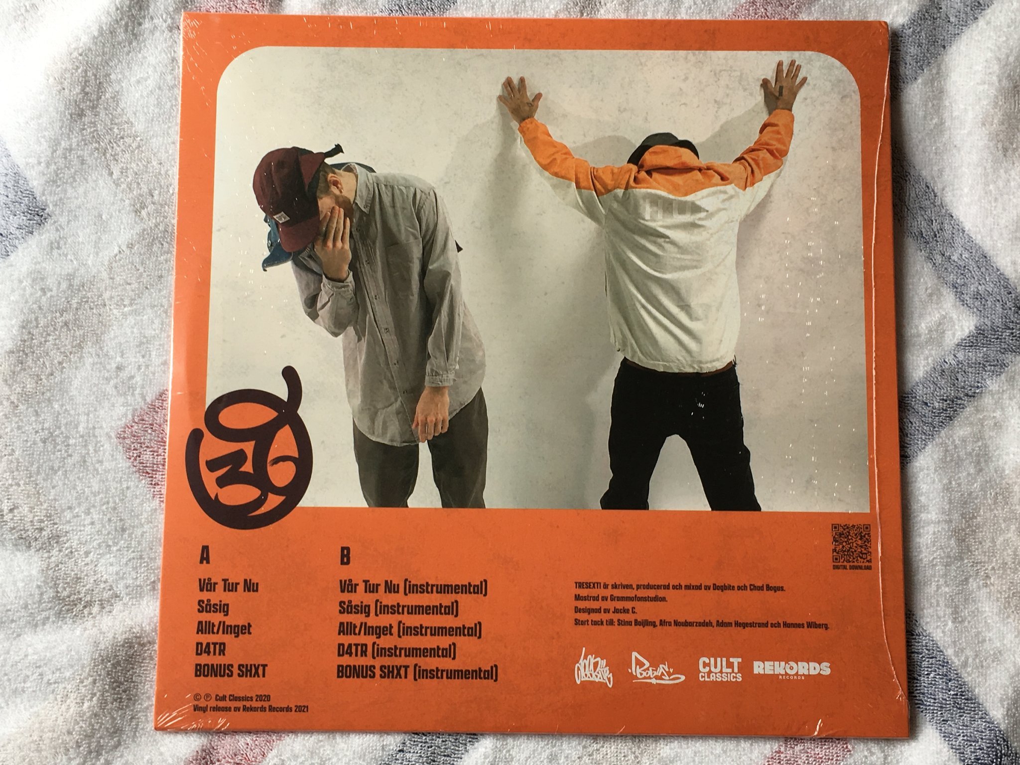 Omslagsbild för skivan DOGBITE & CHAD BOGUS tresexti 12"single 2021 Den REKORDS REKRE022 sealed