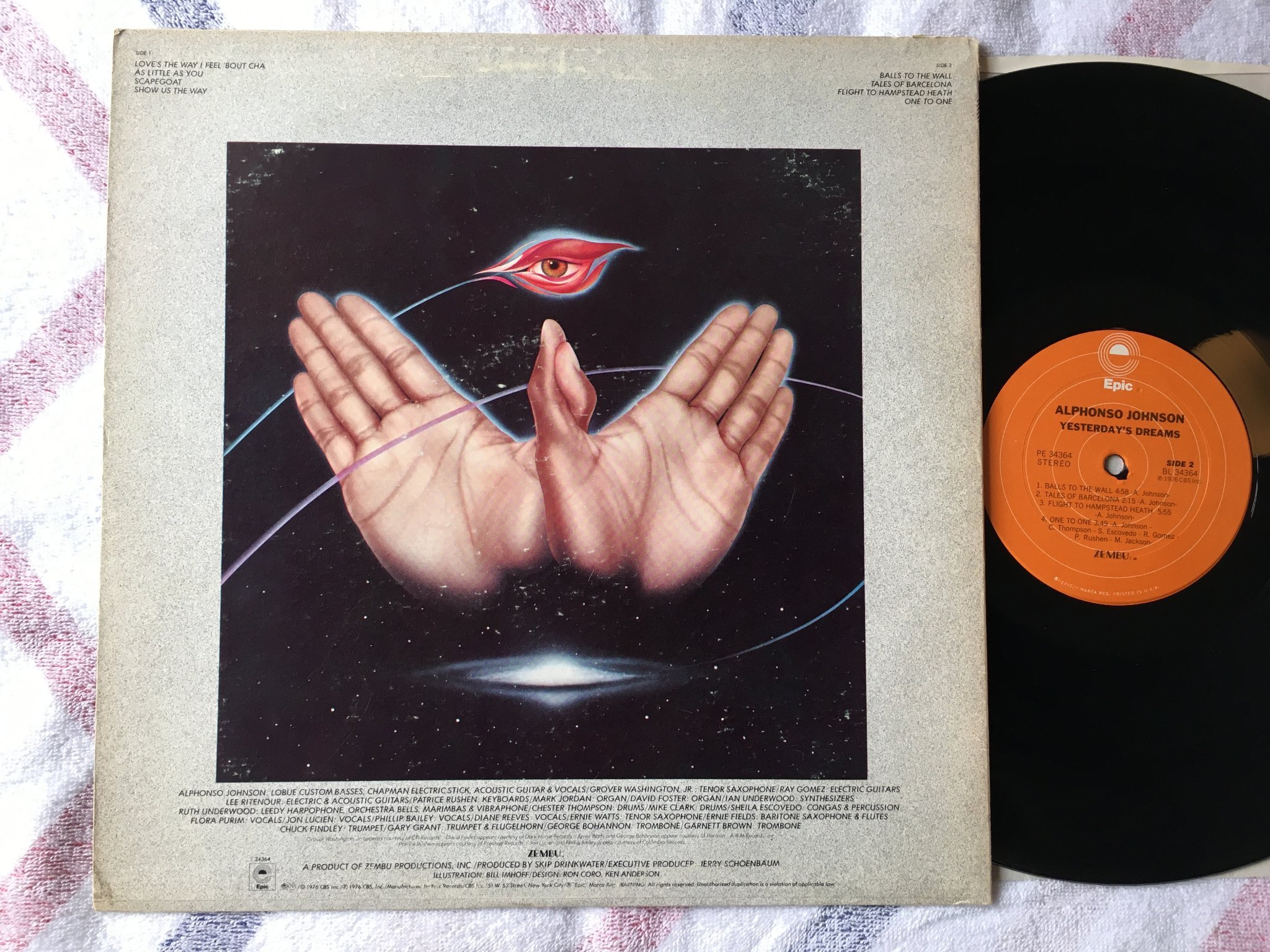 Omslagsbild för skivan ALPHONSO JOHNSON yesterday's dreams LP -76 US EPIC PE 34364