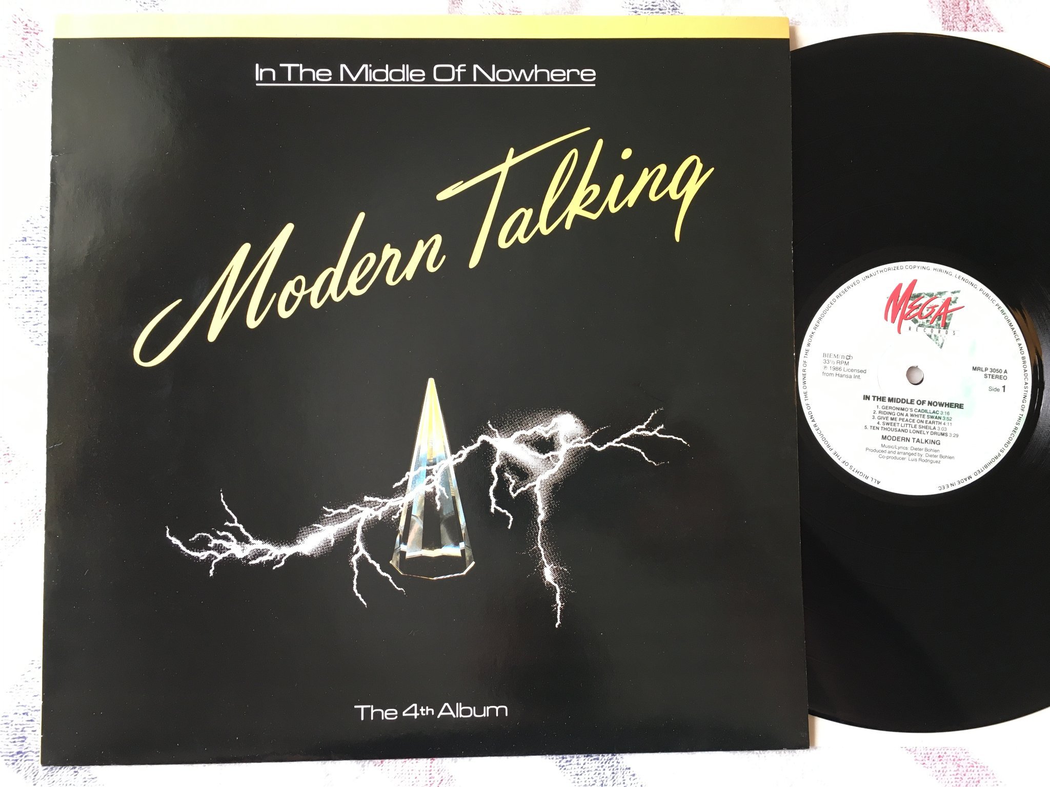 Omslagsbild för skivan 3 st MODERN TALKING album check out the pictures