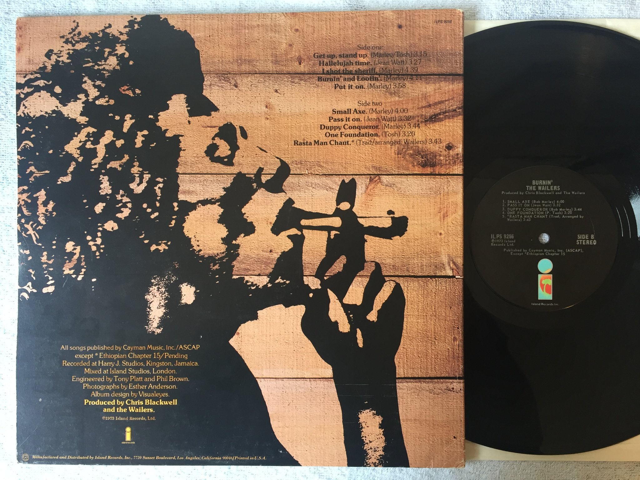 Omslagsbild för skivan THE WAILERS burnin' LP  US ISLAND ILPS 9256