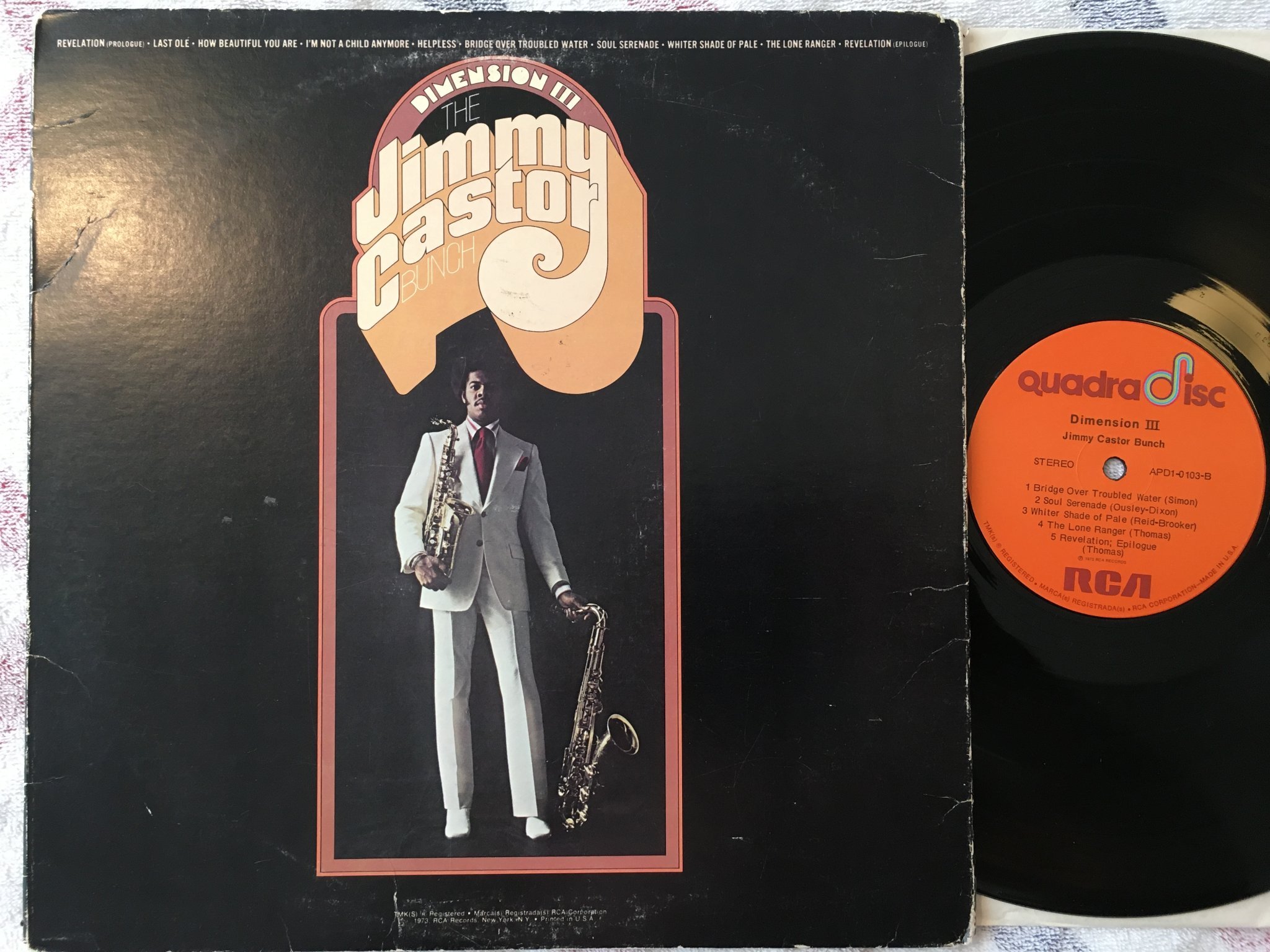Omslagsbild för skivan JIMMY CASTOR BUNCH dimension III LP -73 RCA QUADRADISC APD1-0103