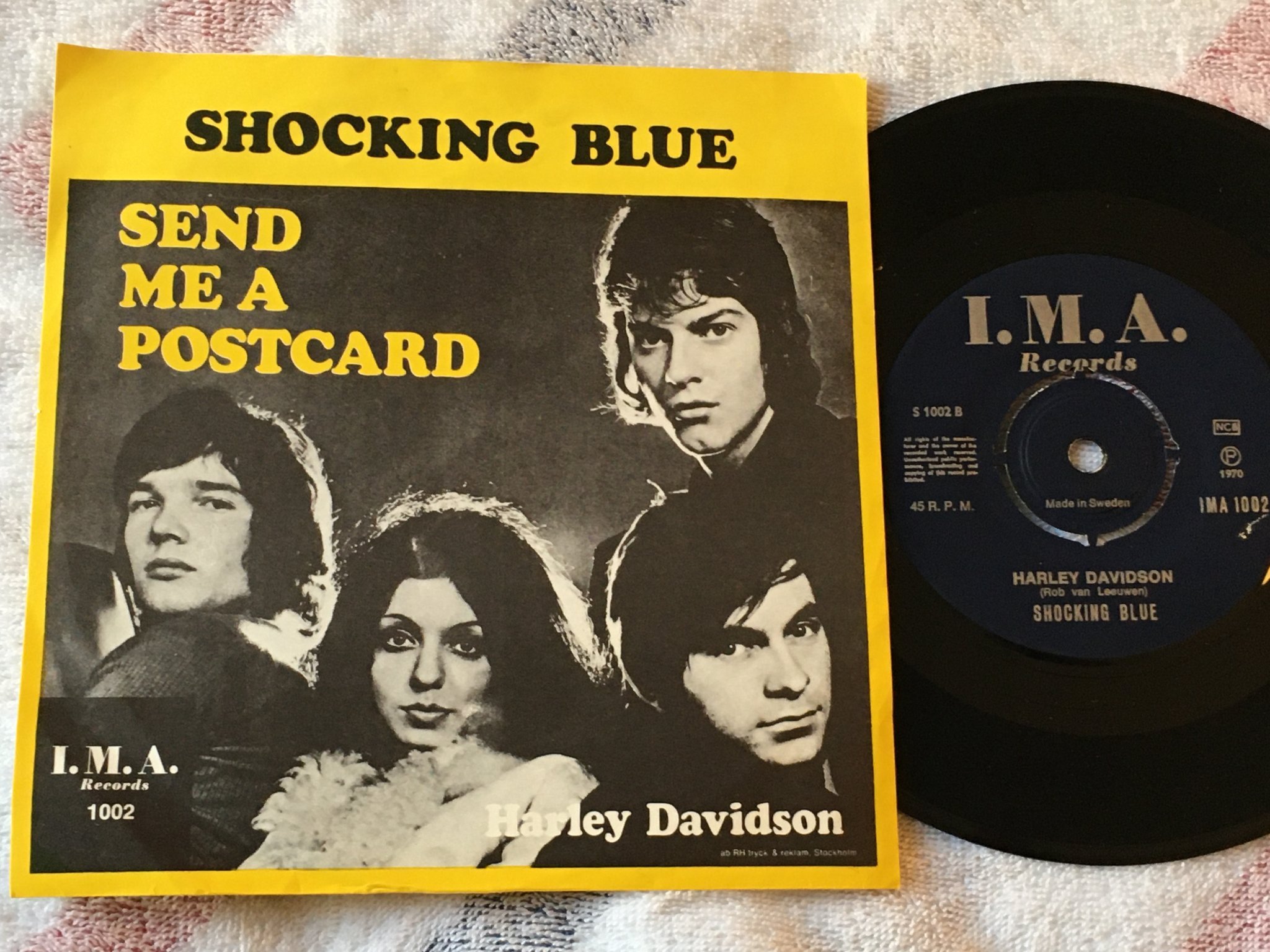 Omslagsbild för skivan SHOCKING BLUE Harley Davidson  7"single -70 Swe I.M.A. IMA 1002