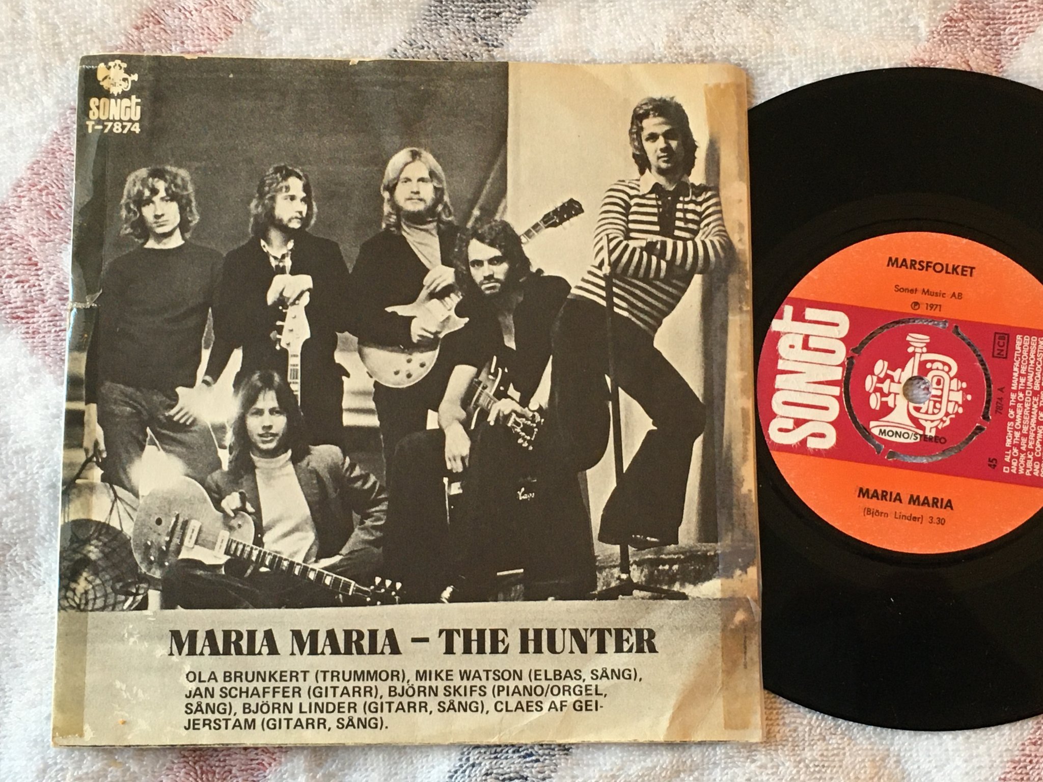 Omslagsbild för skivan MARSFOLKET maria maria / the hunter 7"single -71 Swe SONET T-7874