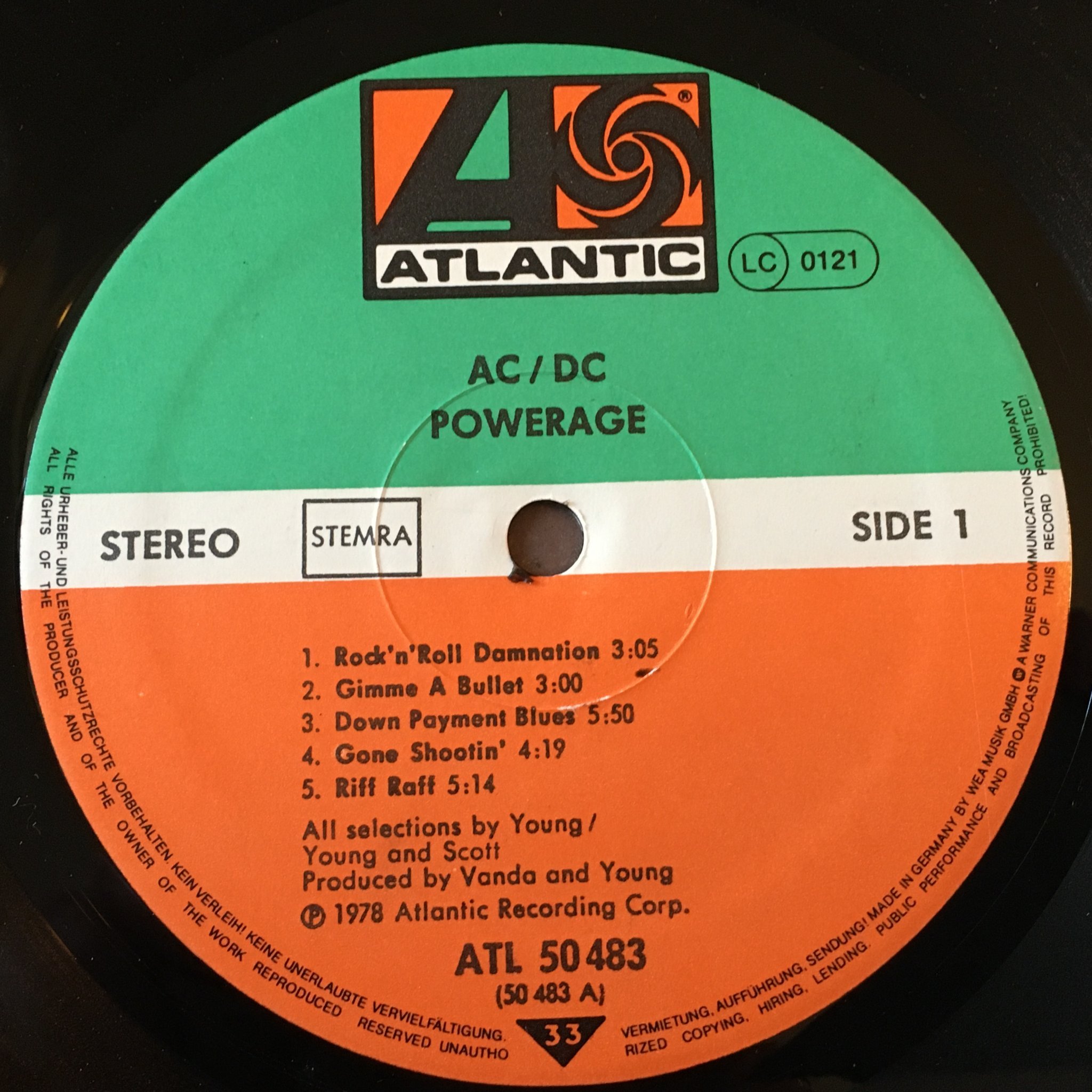 Omslagsbild för skivan AC/DC 3 Record Set LP BOX Germany  RARE!!! No poster or 45