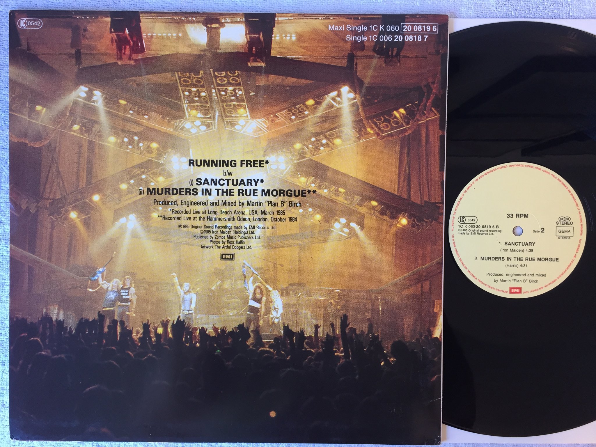 Omslagsbild för skivan IRON MAIDEN running free 12"single -85 EMI 1C K 060-2008196