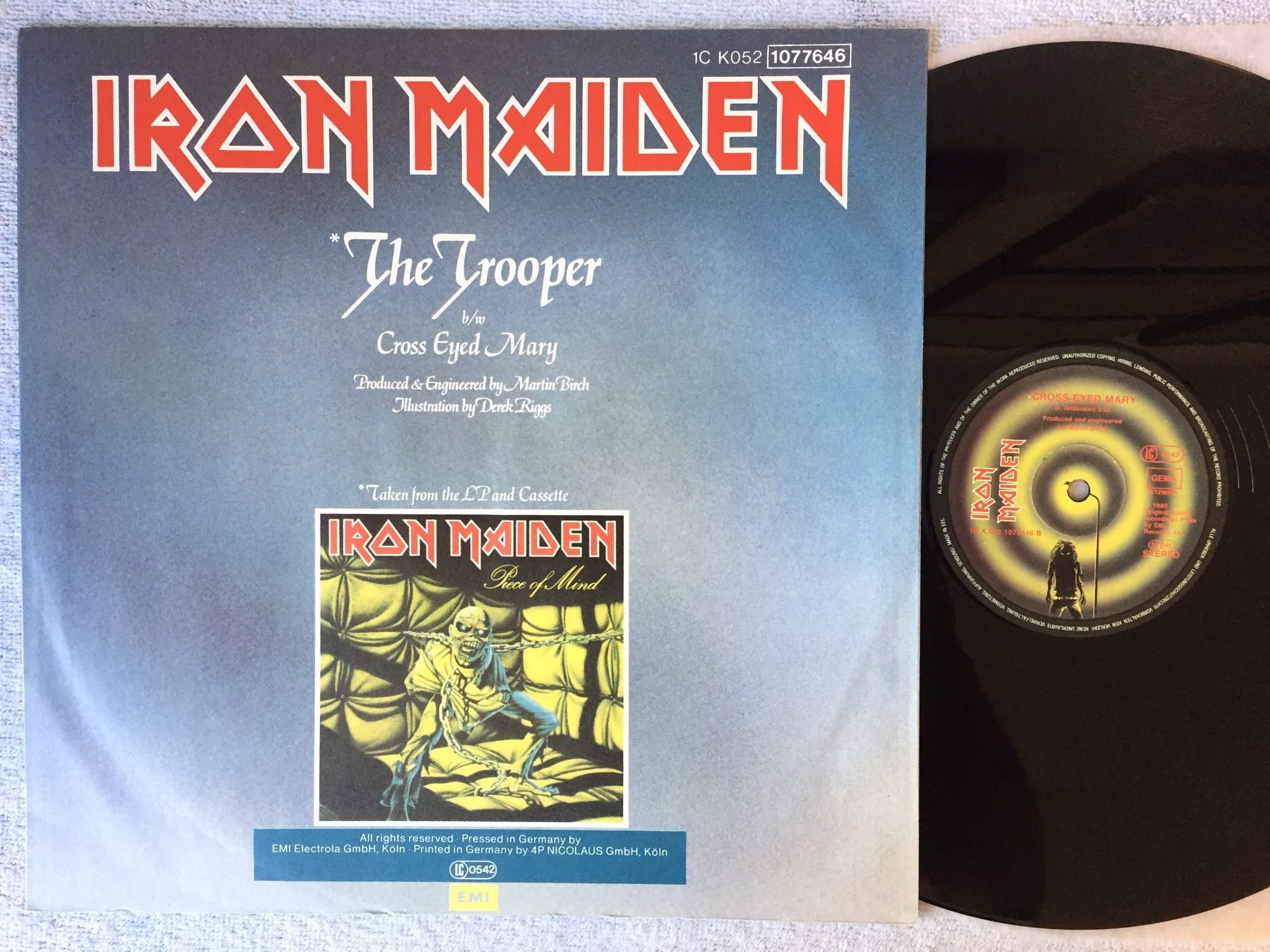 Omslagsbild för skivan IRON MAIDEN the trooper 12"single -83 EMI 1C K052 1077646