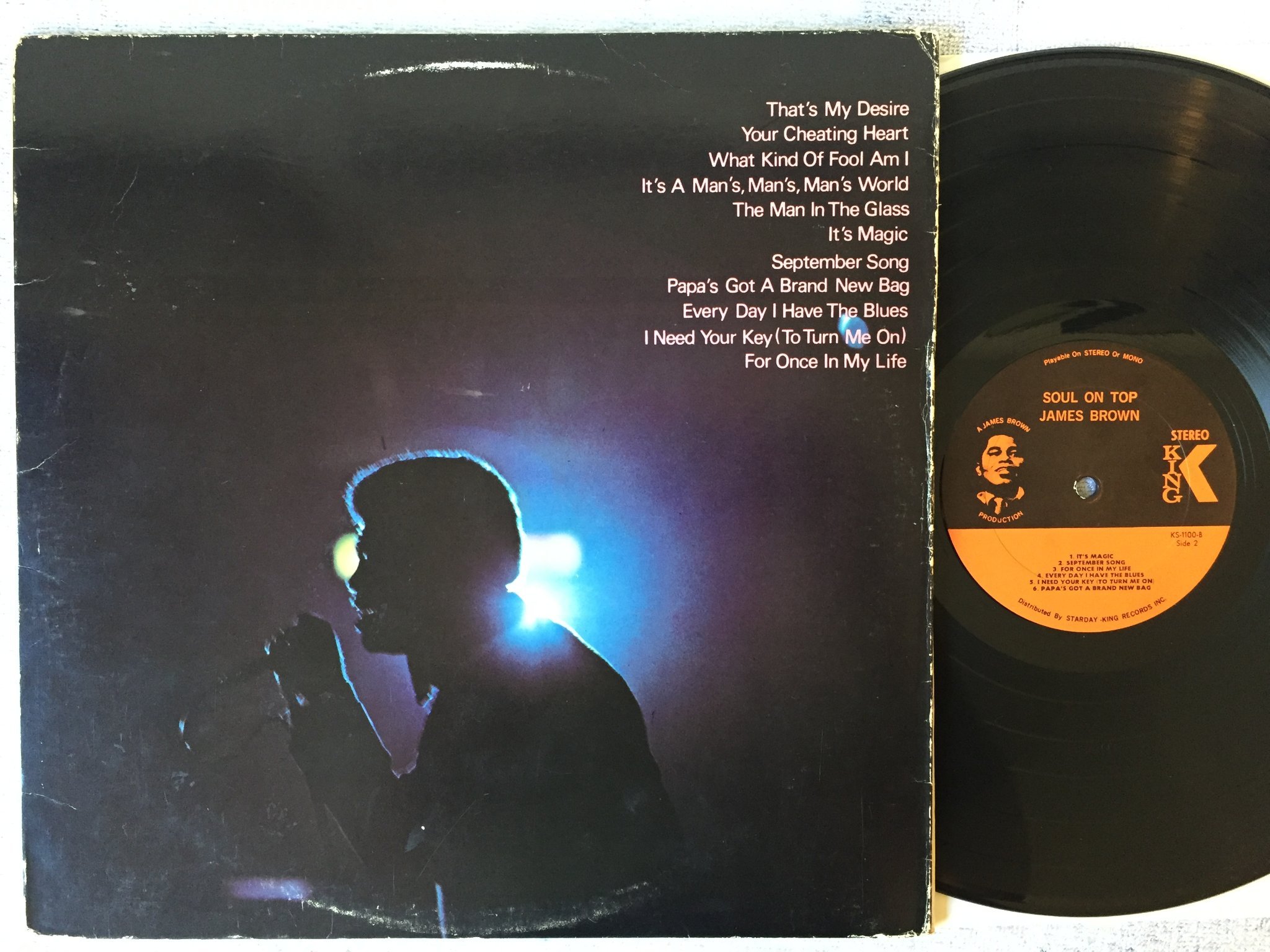 Omslagsbild för skivan JAMES BROWN soul on top LP -70 US KING KS 1100