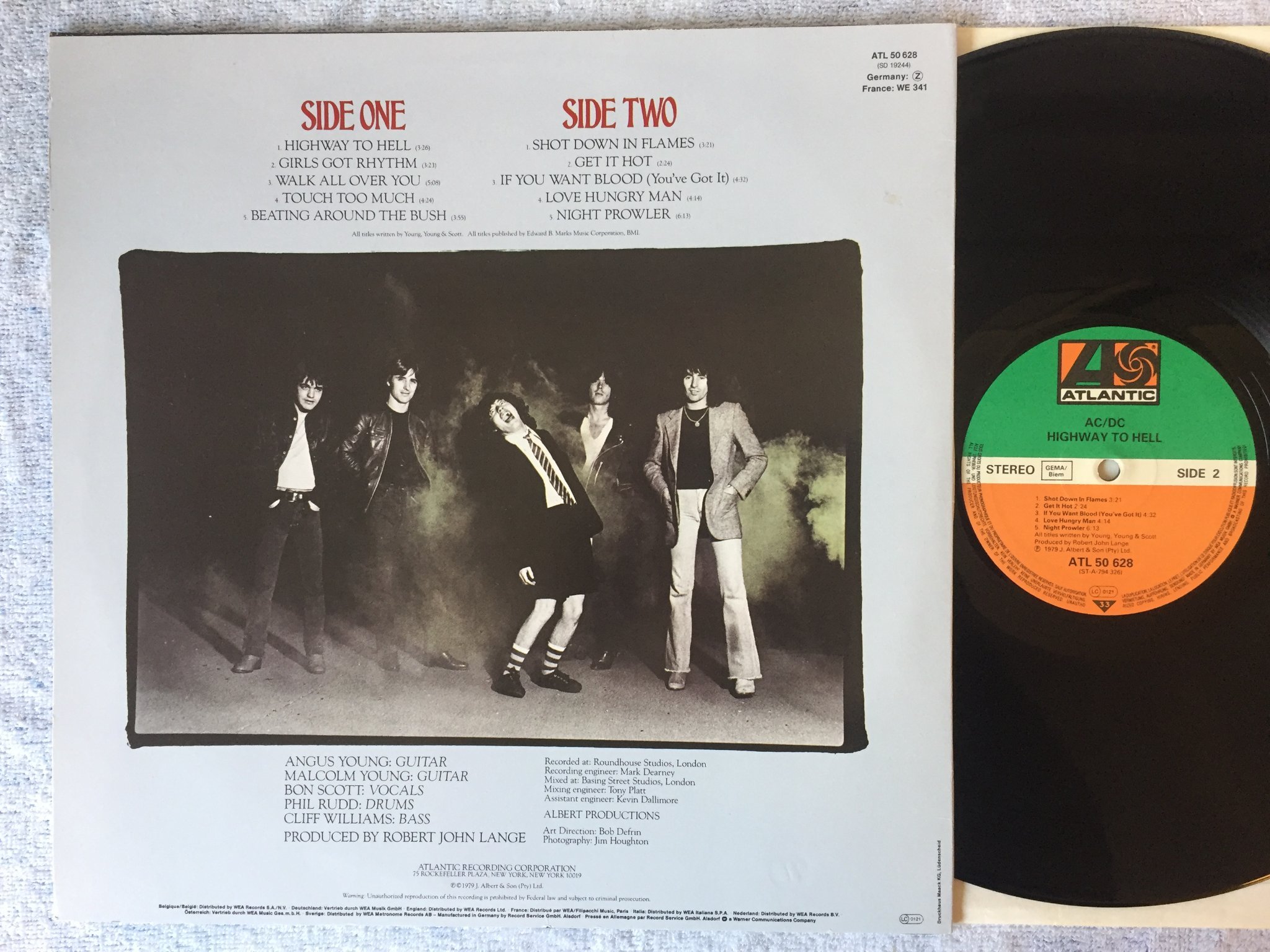 Omslagsbild för skivan AC/DC highway to hell LP Ger ATLANTIC ATL 50628