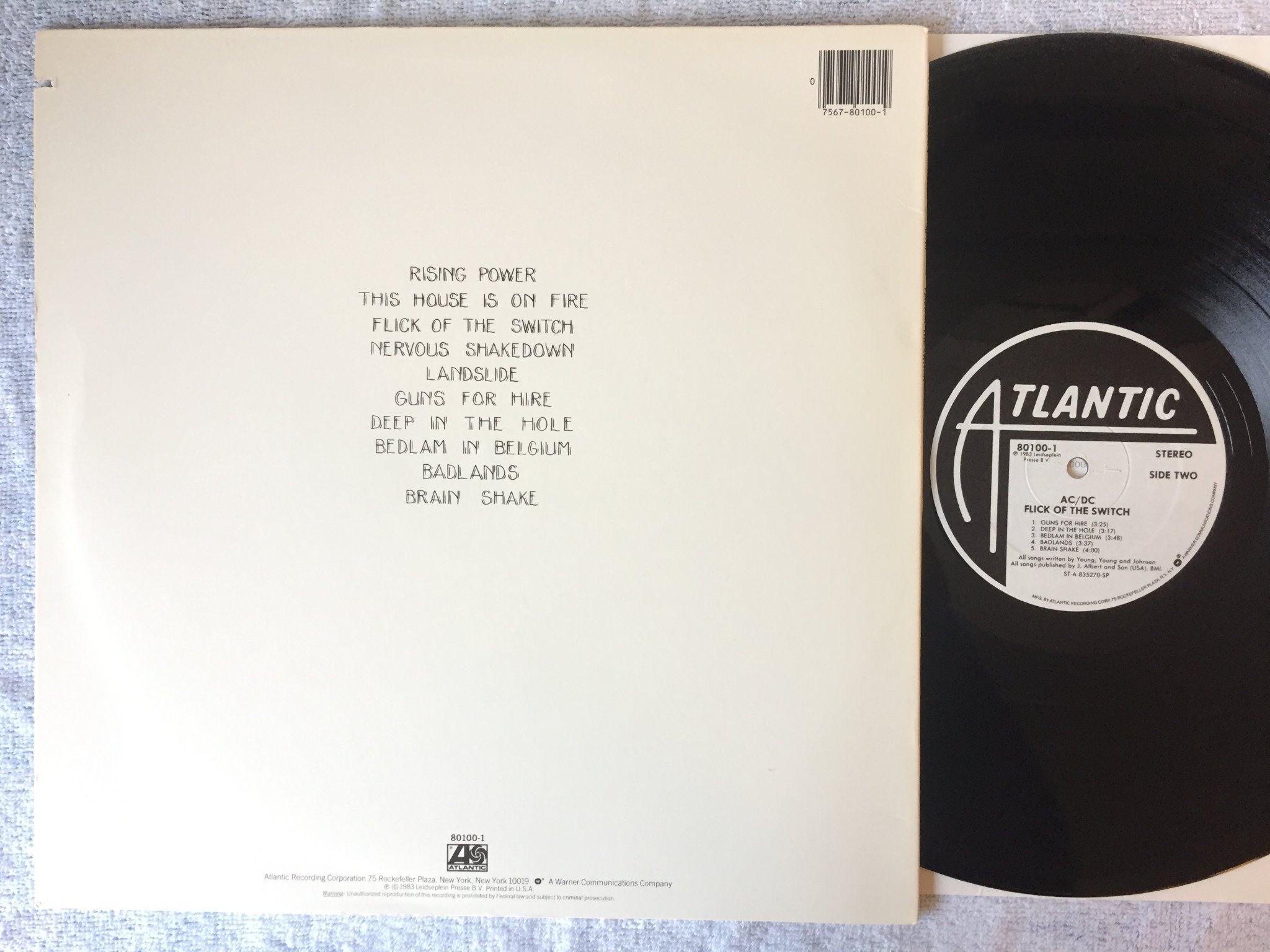 Omslagsbild för skivan AC/DC flick of the switch LP US ATLANTIC 80100-1 