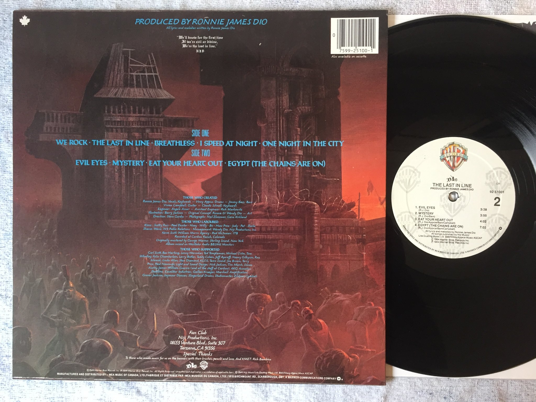 Omslagsbild för skivan DIO the last in line LP -84 Canada WARNER BROS 9251001