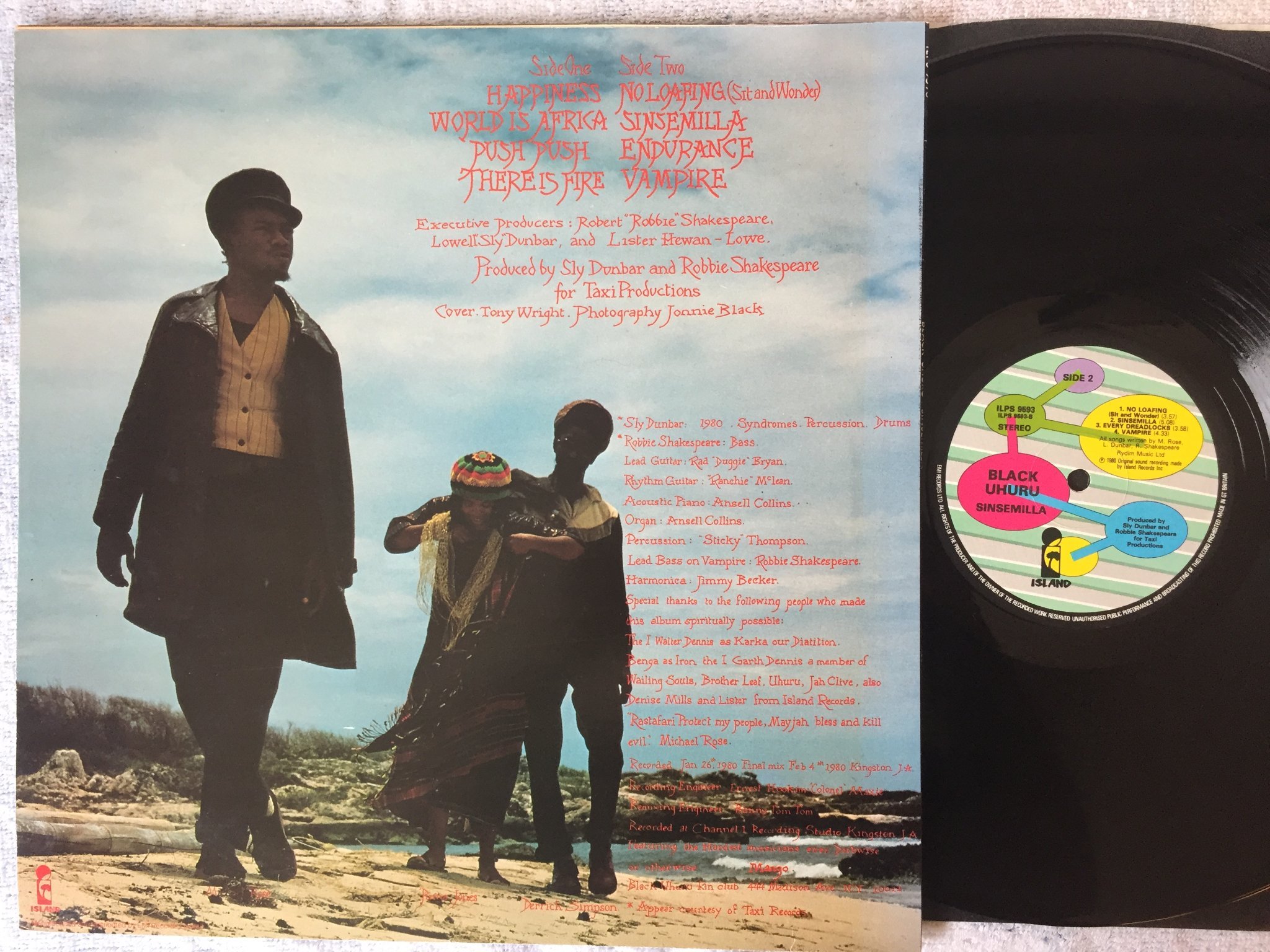 Omslagsbild för skivan BLACK UHURU sinsemilla LP -80 ILPS 9593 