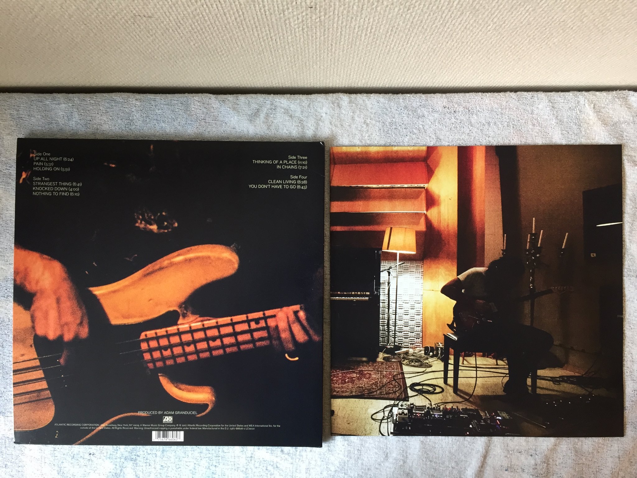 Omslagsbild för skivan THE WAR ON DRUGS a deeper understanding 2xLP ATLANTIC 561934-1 clear vinyl