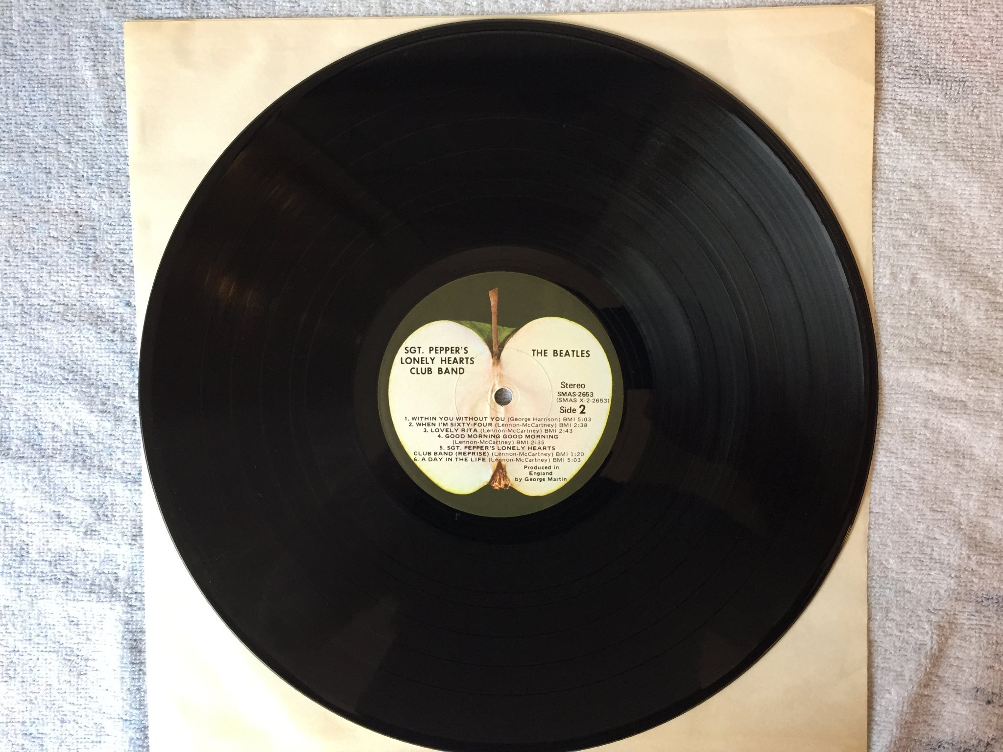 Omslagsbild för skivan THE BEATLES sgt Pepper's lonely heart club band LP APPLE SMAS-2653