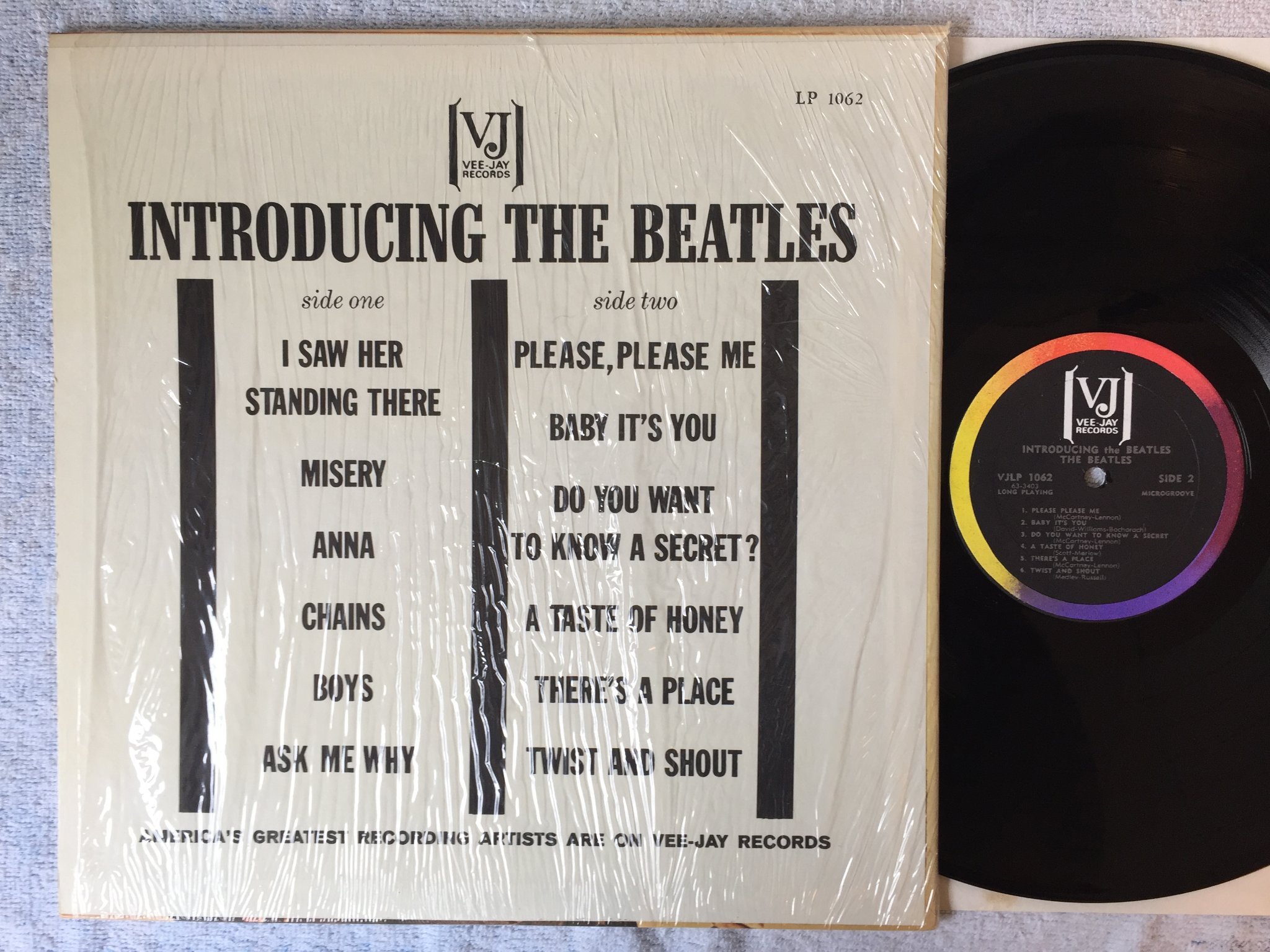 Omslagsbild för skivan THE BEATLES introducing LP US VEE-JAY VJLP 1062