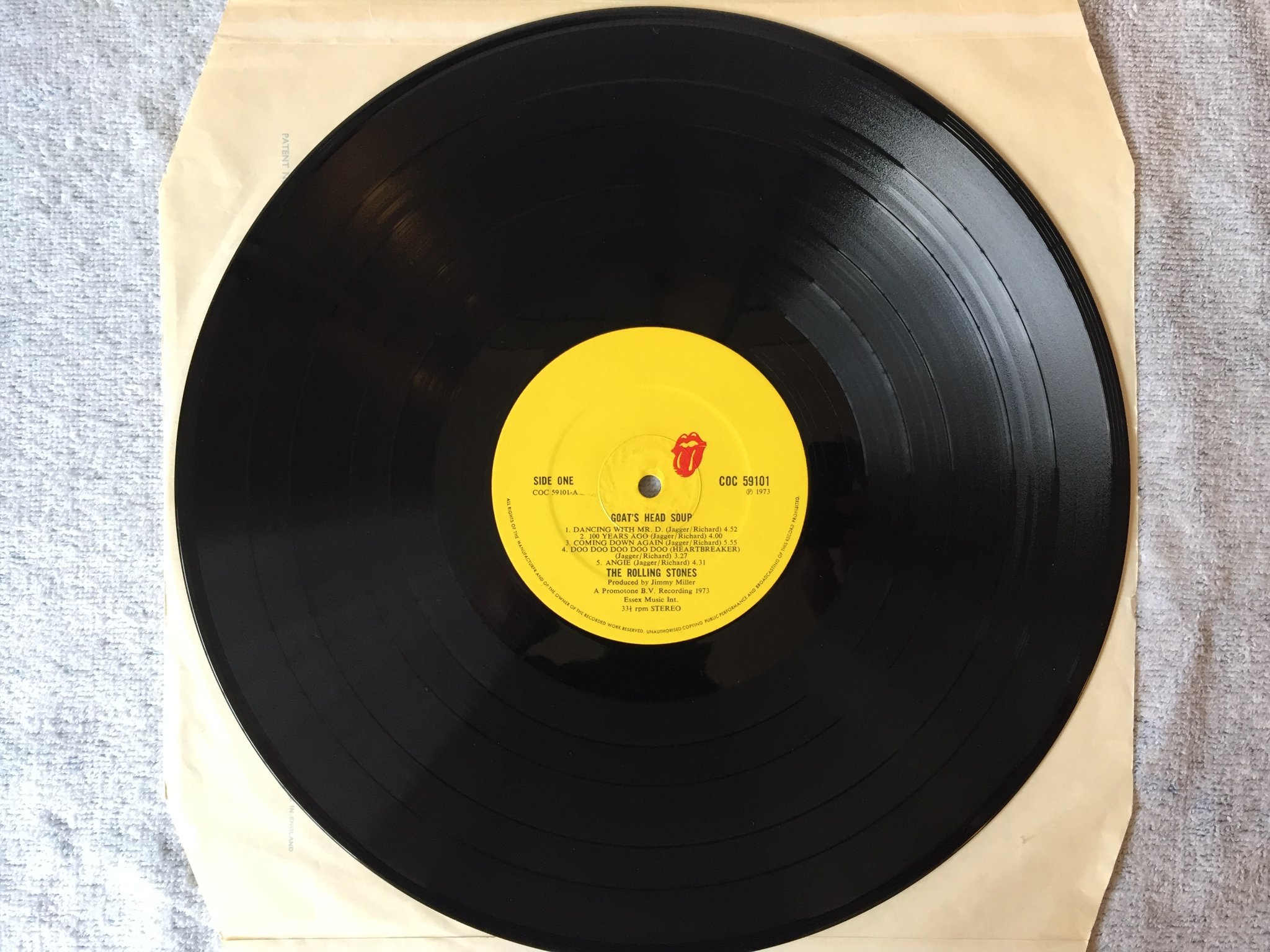 Omslagsbild för skivan ROLLING STONES goat's head soup LP -73 US COC 59101