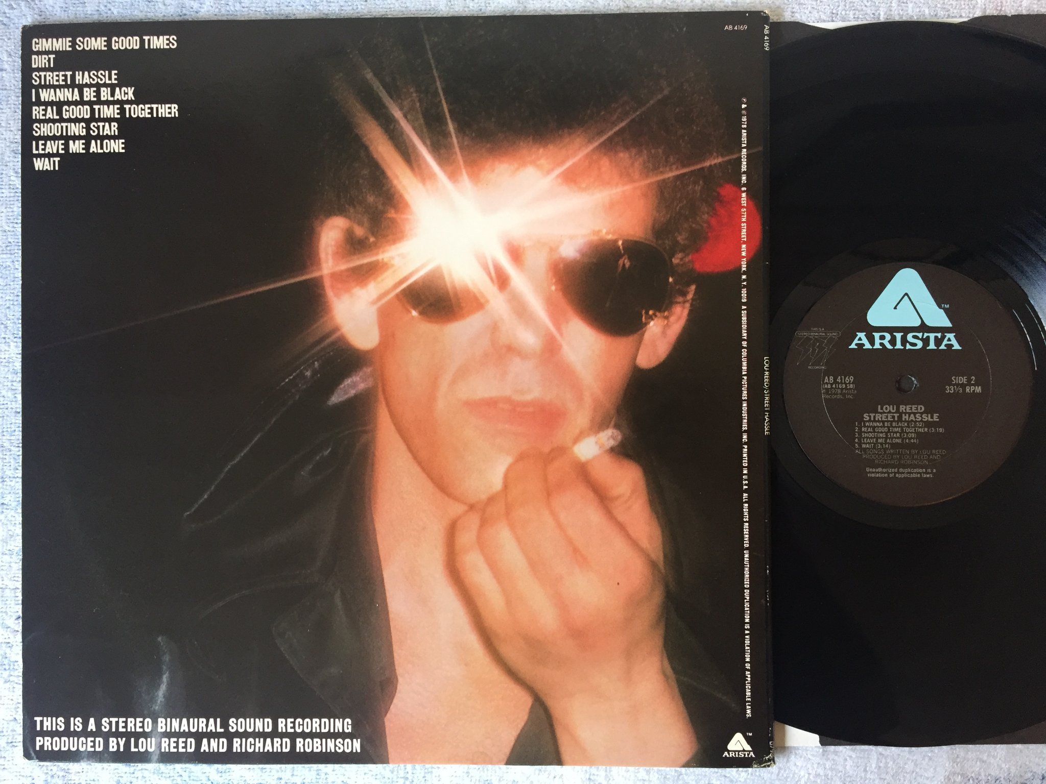 Omslagsbild för skivan LOU REED street hassle LP -78 US ARISTA AB 4169