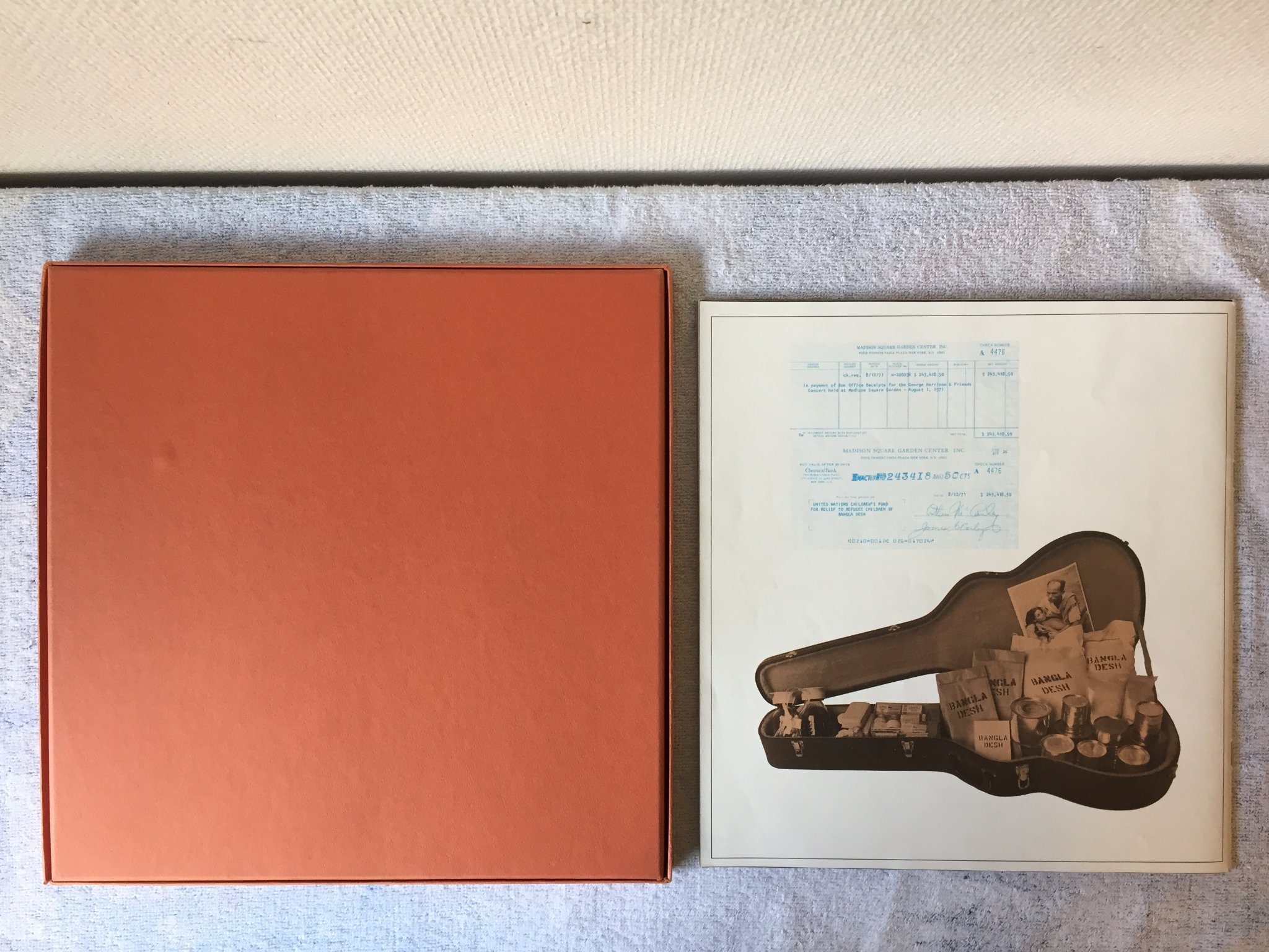 Omslagsbild för skivan V/A - The Concert For Bangla Desh 3xLP box -72 UK APPLE STCX 3385