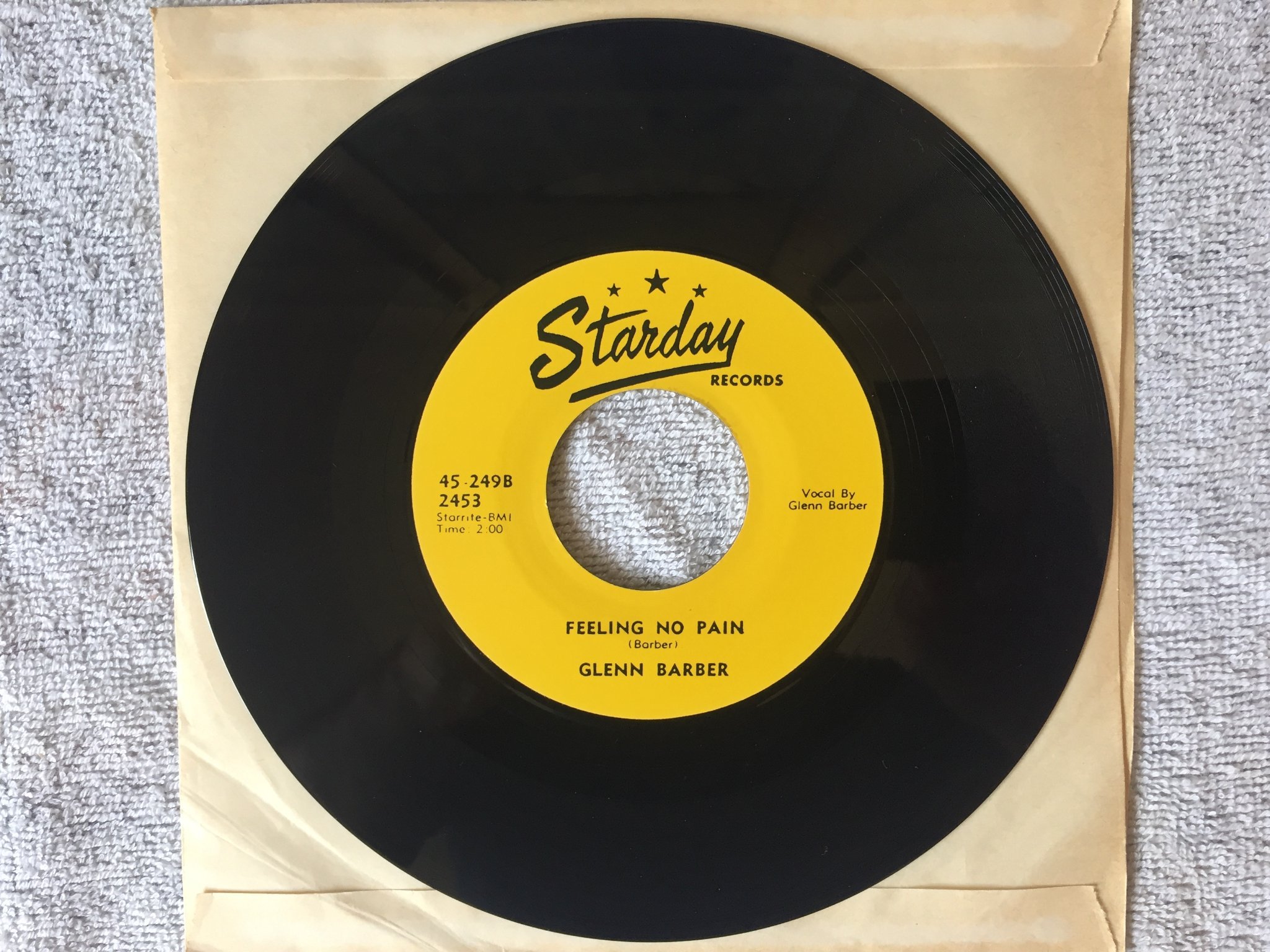 Omslagsbild för skivan GLENN BARBER shadow my baby 7"single US STARDAY 45-049 rockabilly