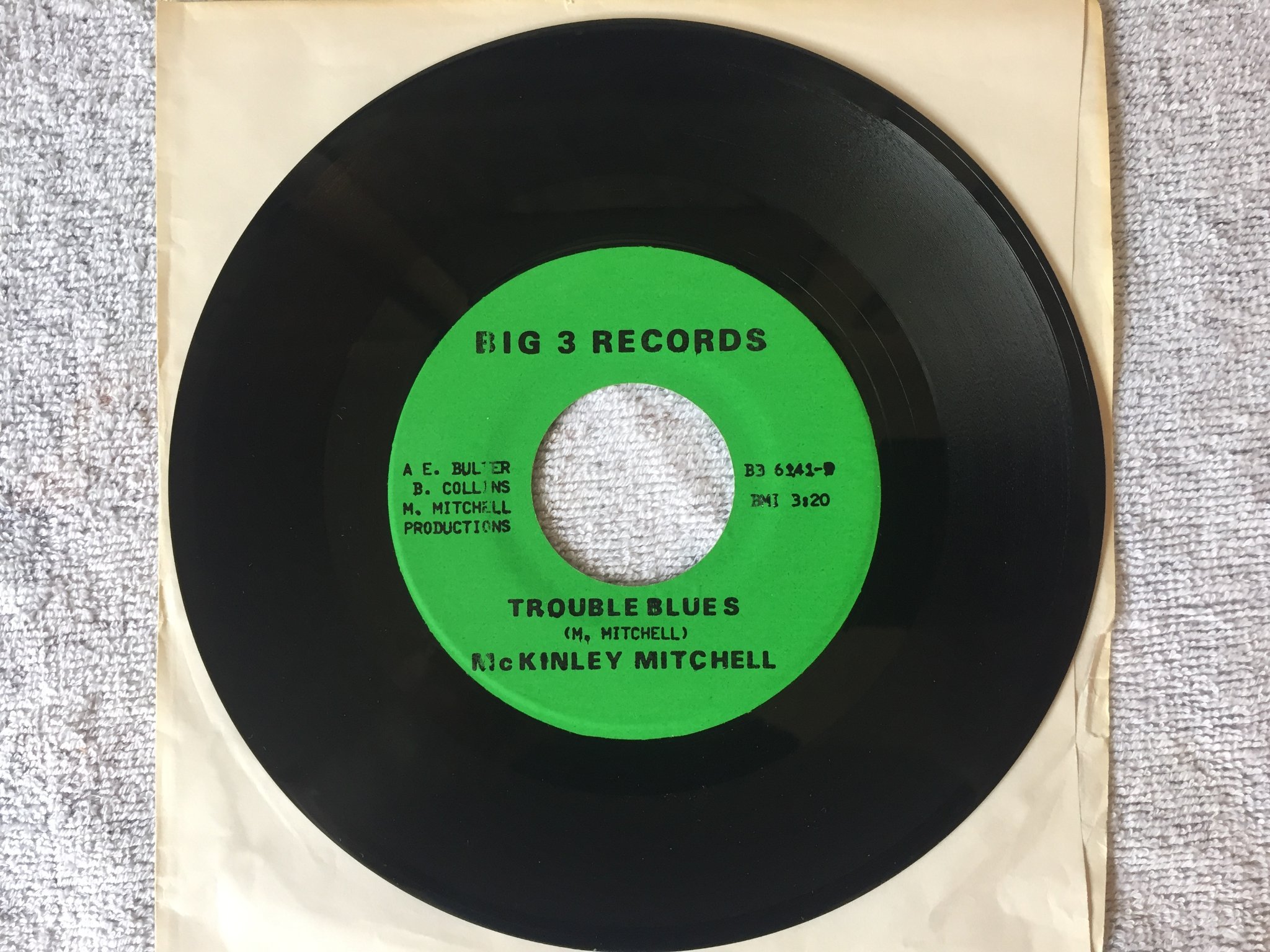 Omslagsbild för skivan McKINLEY MITCHELL days got bright 7"single -76 US BIG 3 B3 6141 rare soul