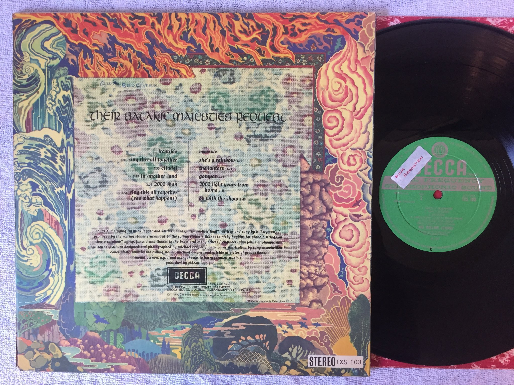 Omslagsbild för skivan THE ROLLING STONES their satanic majesties request LP -67 UK DECCA TXS 103 3-D  