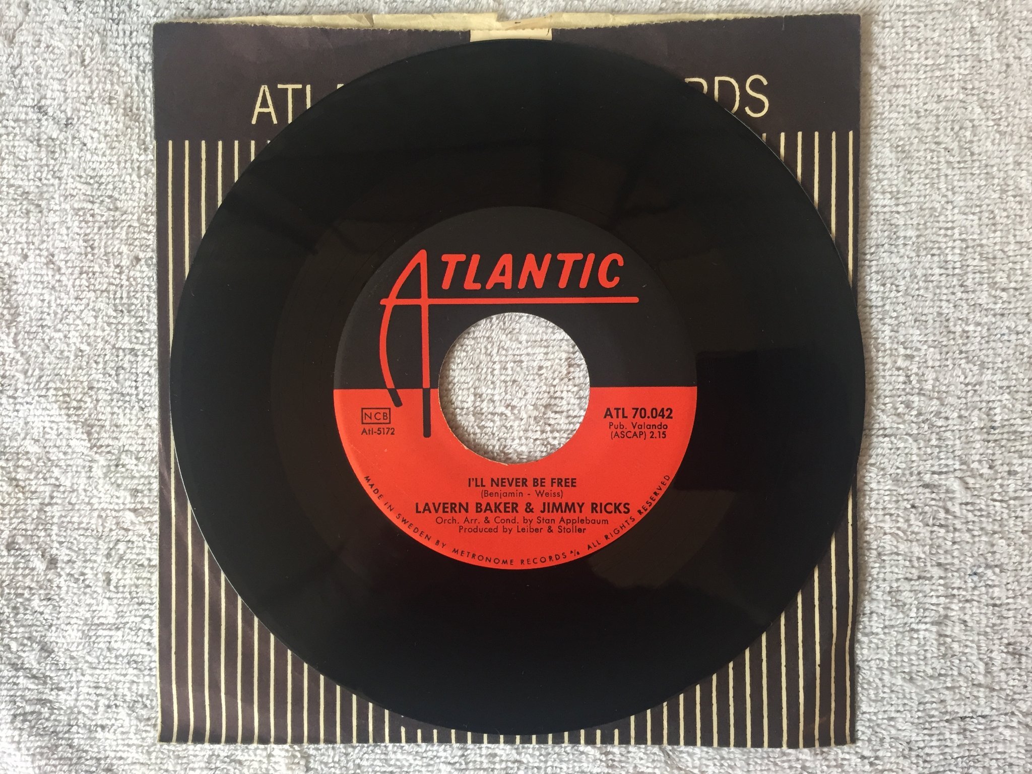 Omslagsbild för skivan LAVERN BAKER you're the boss 7"single -61 Swe ATLANTIC ATL 70042