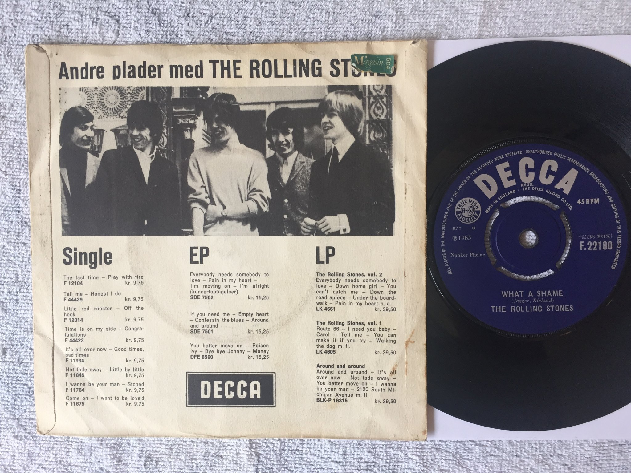 Omslagsbild för skivan THE ROLLING STONES heart of stone 7"single Denmark DECCA F22180