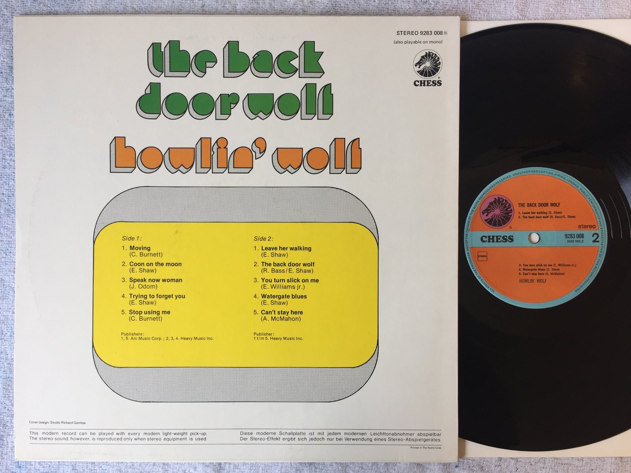 Omslagsbild för skivan HOWLIN' WOLF the back door wolf LP Hol CHESS 9283 008