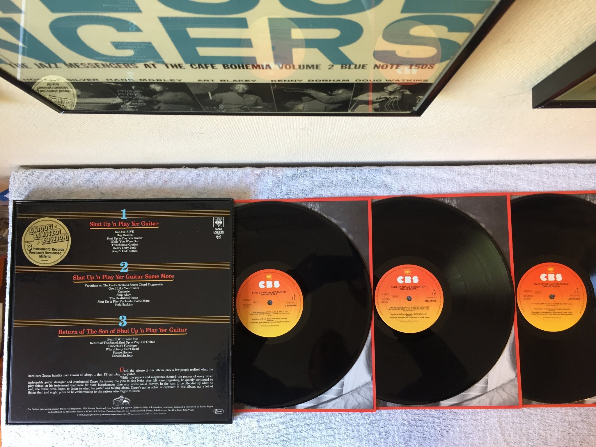 Omslagsbild för skivan FRANK ZAPPA shut up’n play yer guitar 3xLP box -81 CBS 66368