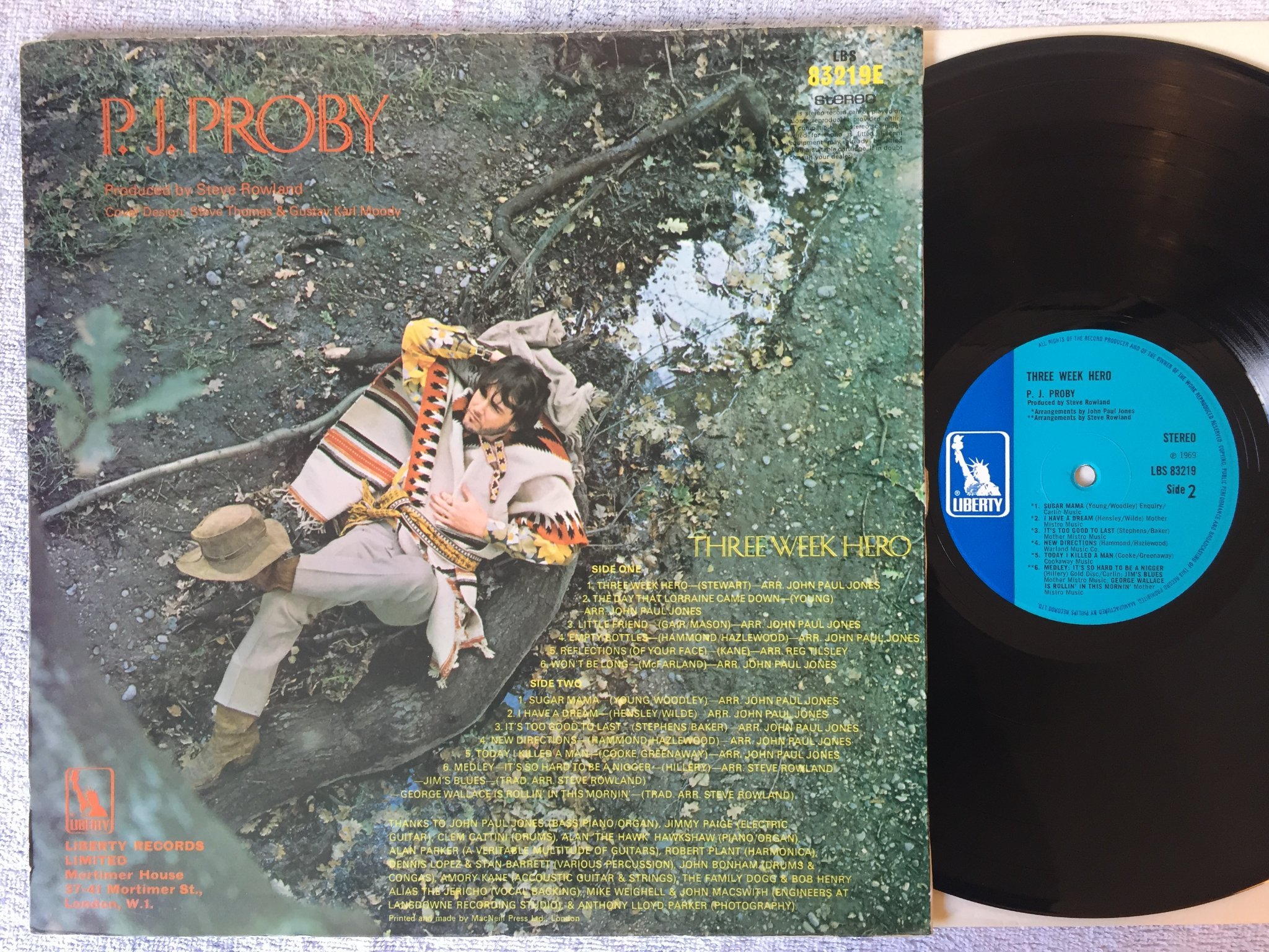 Omslagsbild för skivan PJ PROBY three week hero LP -69 UK LIBERTY LBS 83219