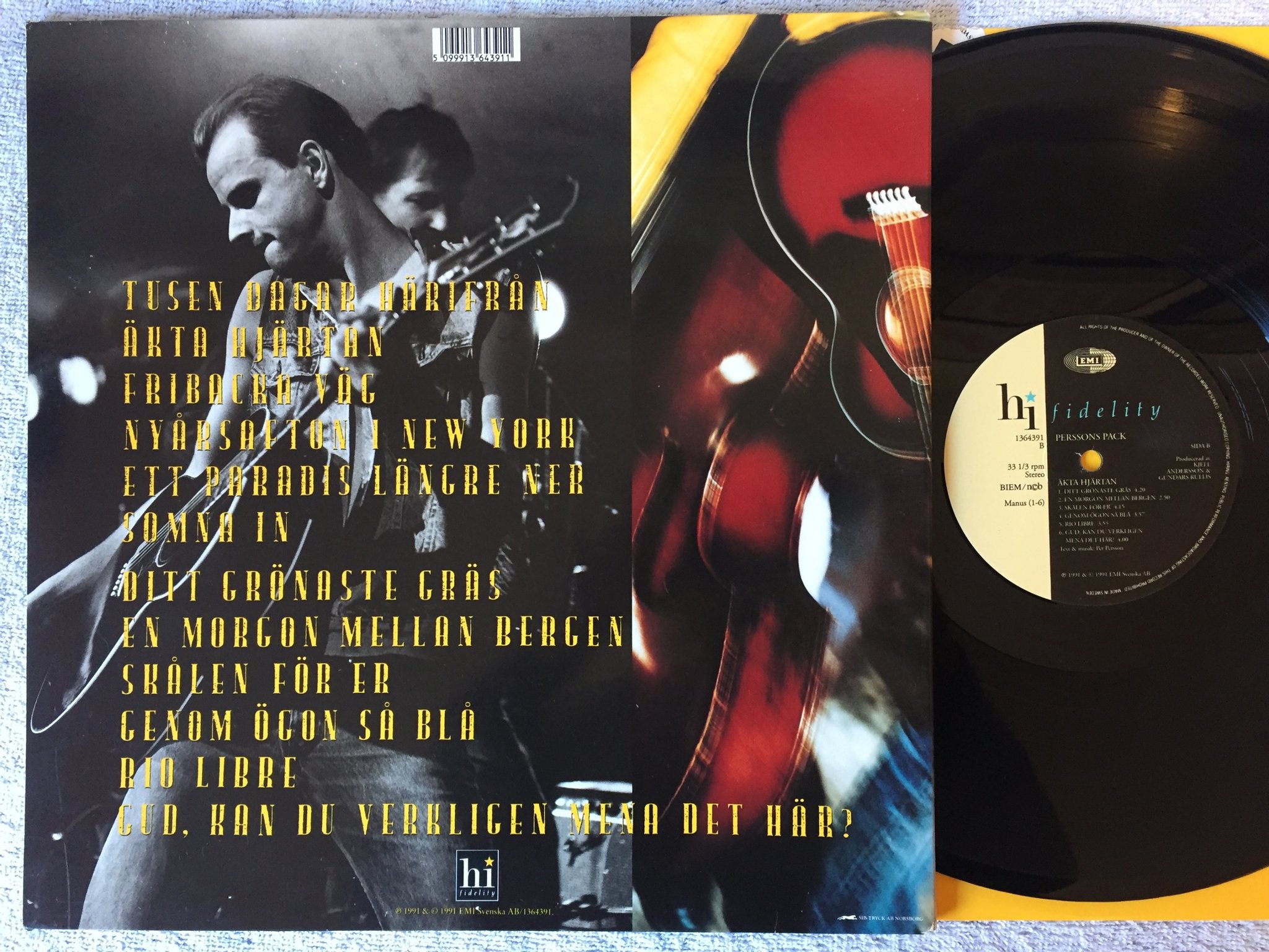 Omslagsbild för skivan PERSSONS PACK äkta hjärtan LP -91 Swe HI FIDELITY 1364391