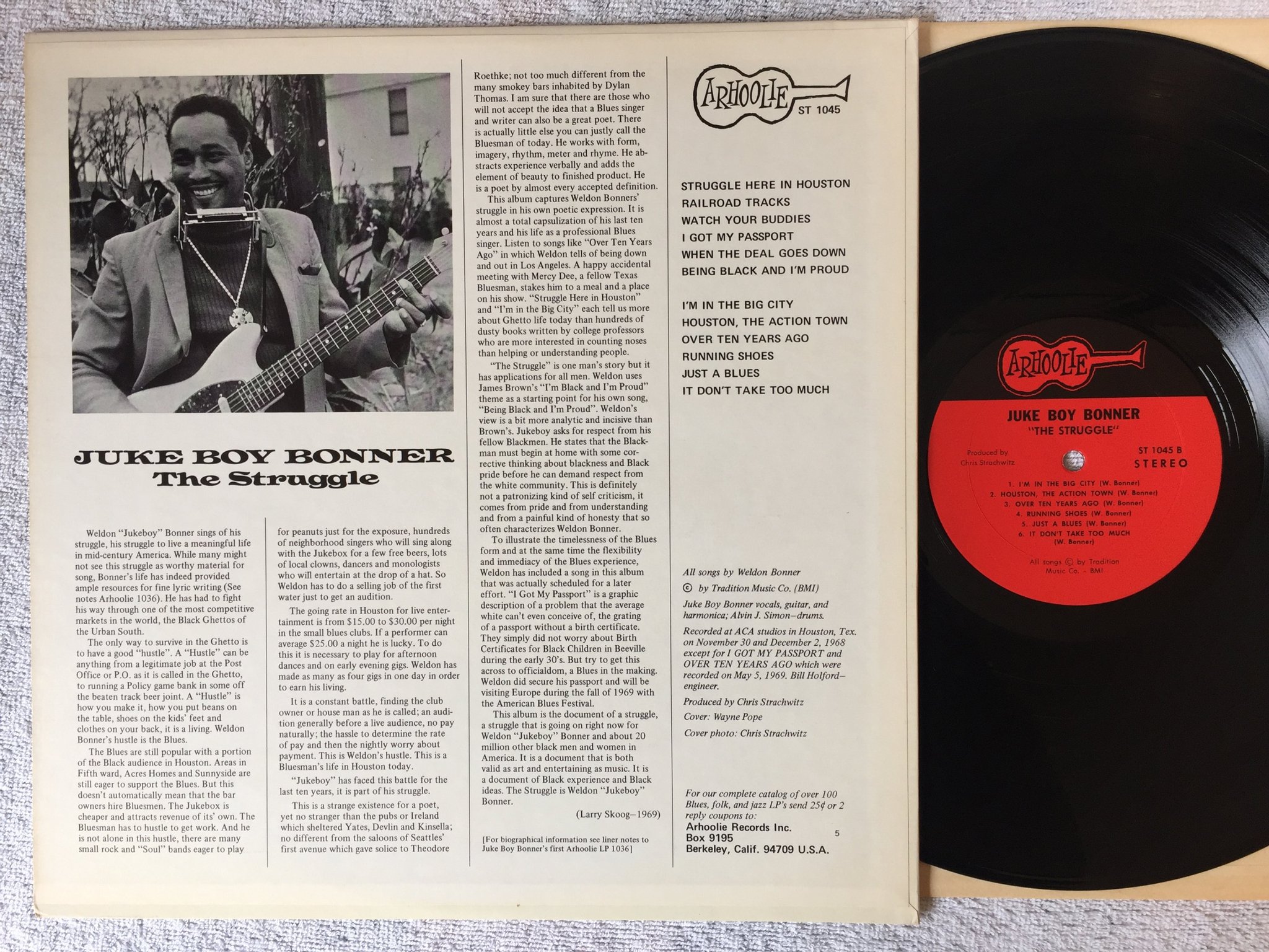 Omslagsbild för skivan JUKE BOY BONNER the struggle LP -69 US ARHOOLIE ST 1045 blues 