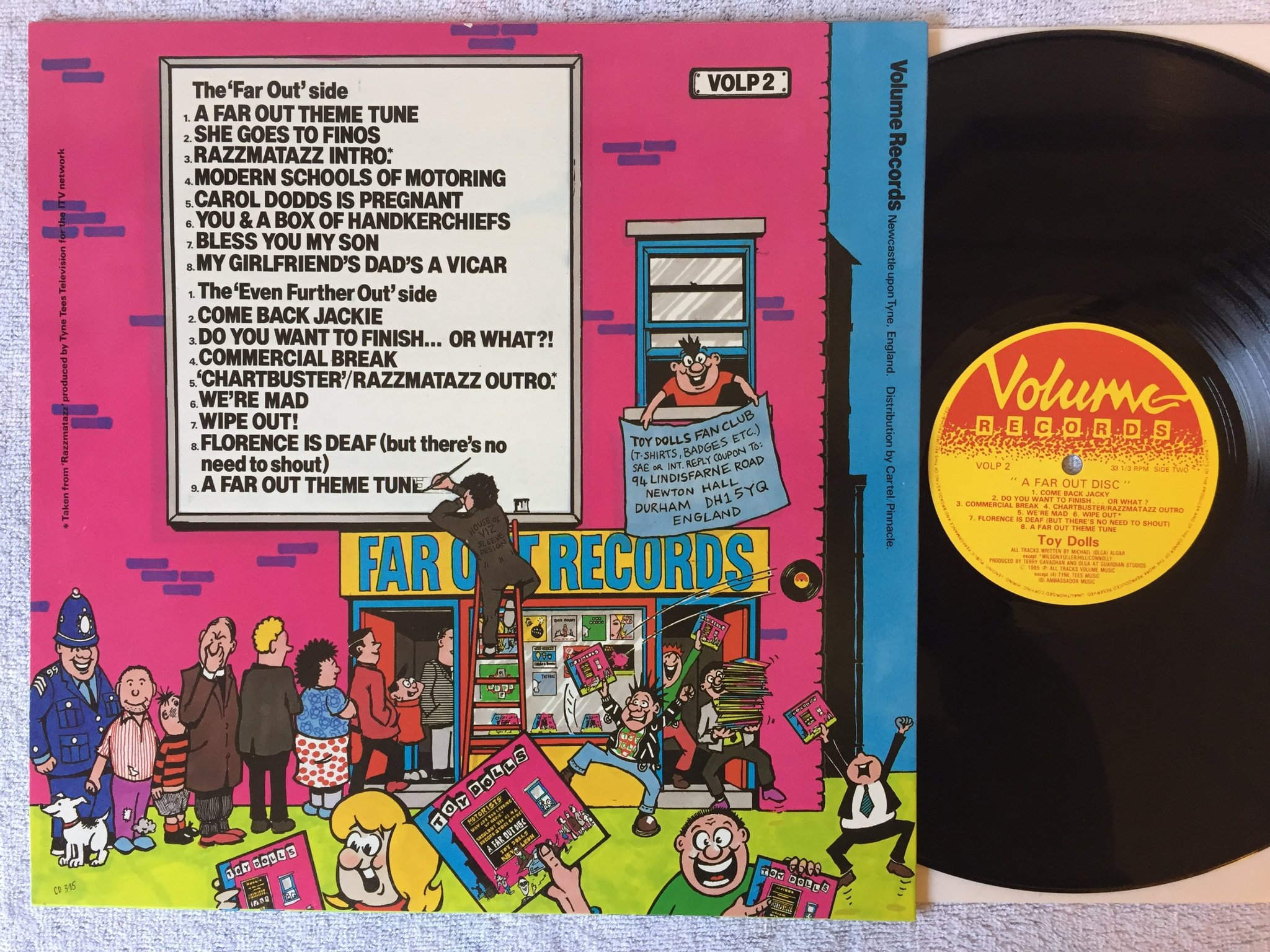 Omslagsbild för skivan THE TOY DOLLS A Far Out Disc LP -85 UK VOLUME VOLP 2 