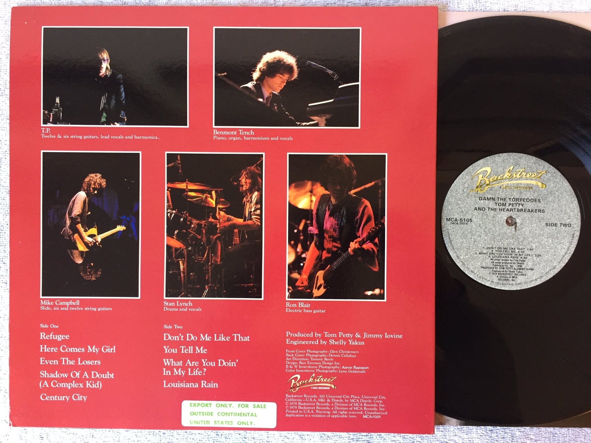 Omslagsbild för skivan Tom Petty Damn The Torpedoes LP -79 US MCA 5105 promo sticker 