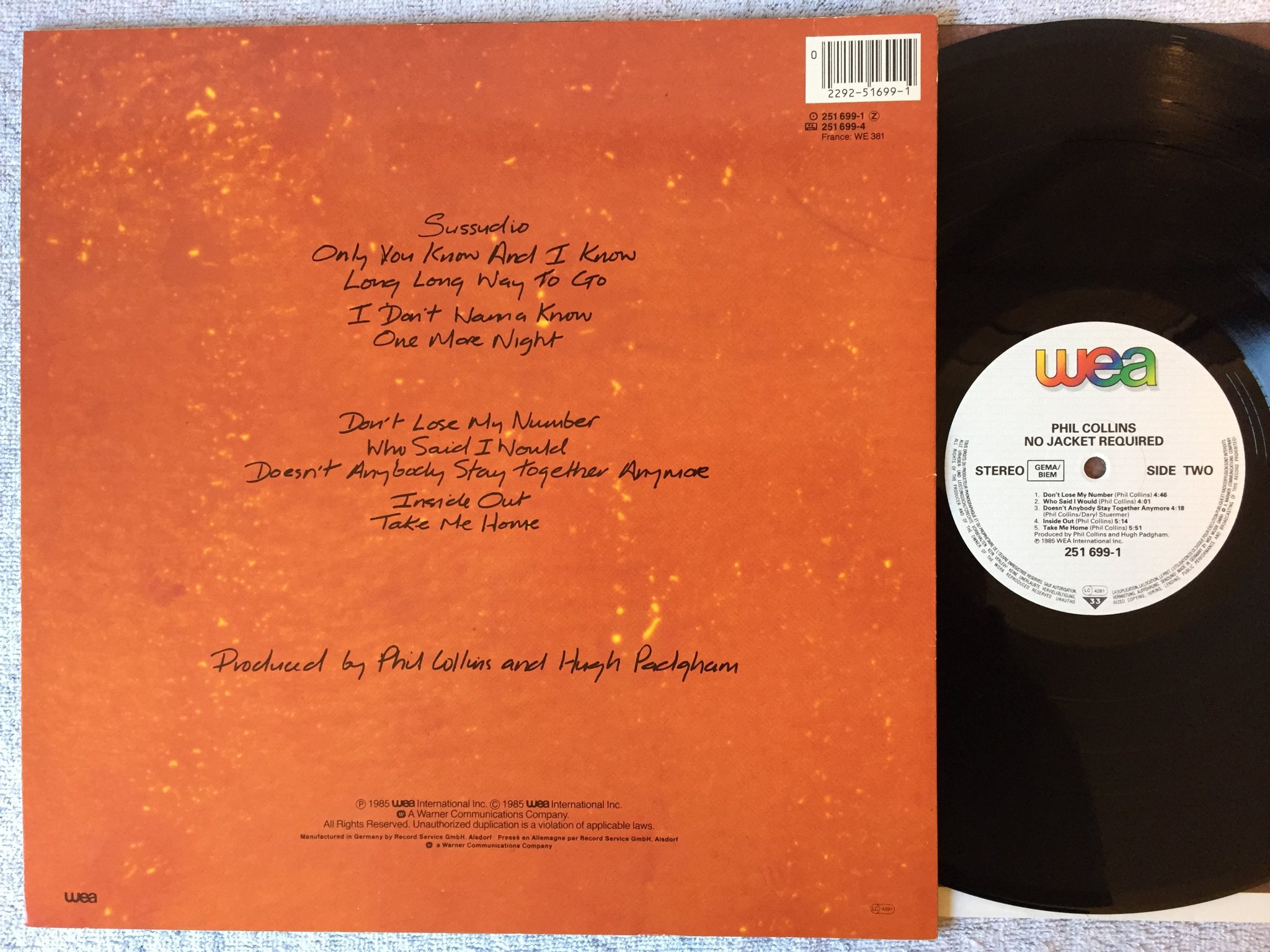 Omslagsbild för skivan PHIL COLLINS no jacket required LP -85 WEA 251 699-1