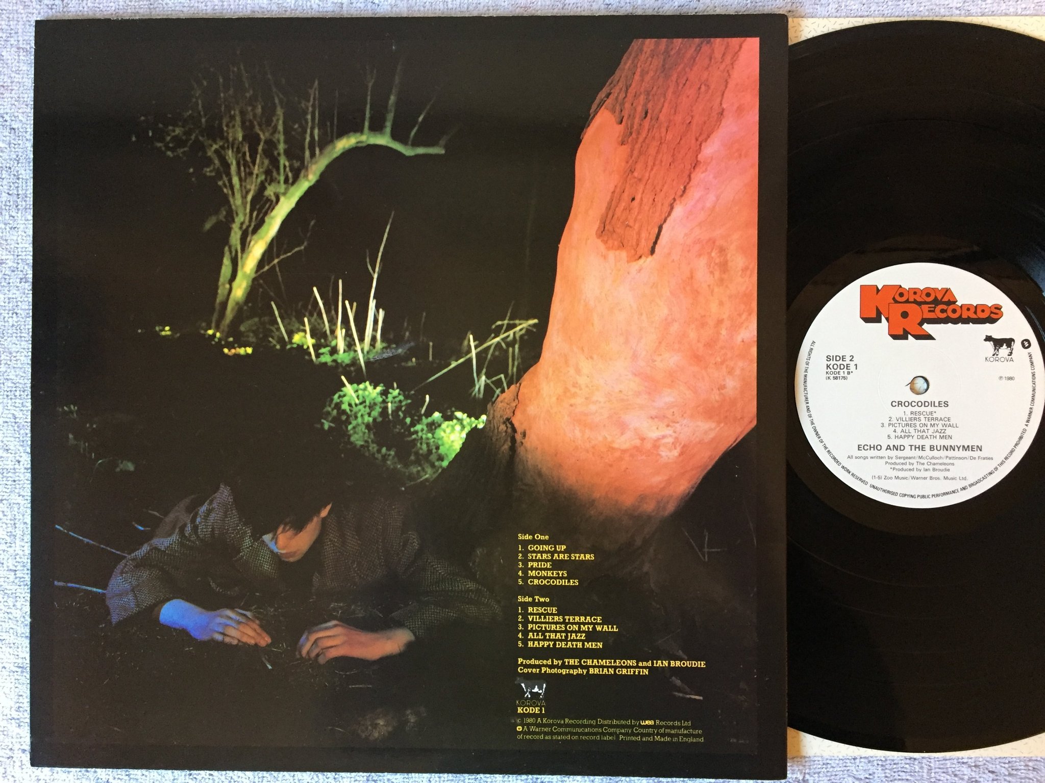 Omslagsbild för skivan ECHO & THE BUNNYMEN Crocodiles LP -80 UK KOROVA K 58175