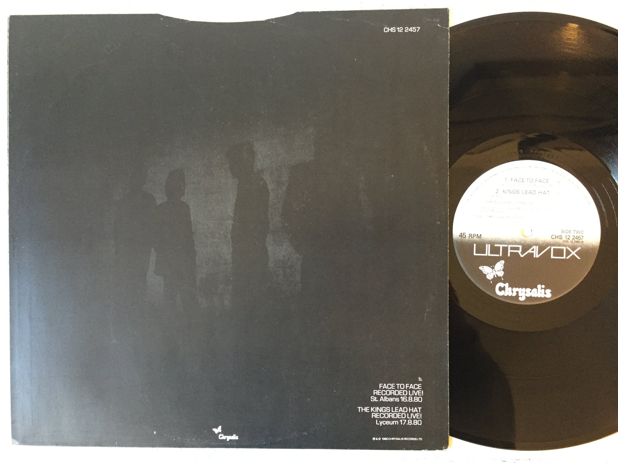 Omslagsbild för skivan ULTRAVOX Passing Strangers 12"single UK CHRYSALIS CHS 122457