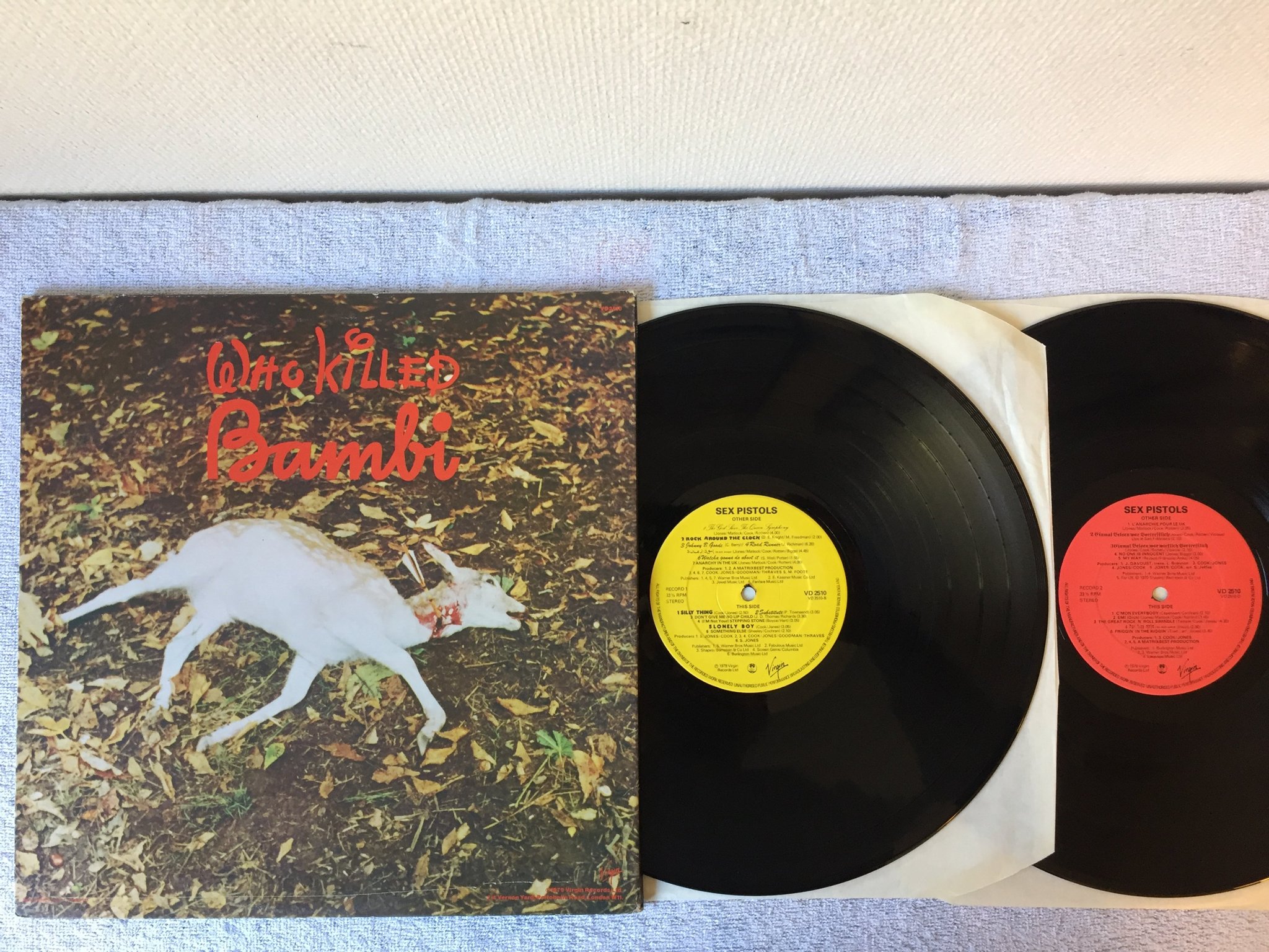 Omslagsbild för skivan SEX PISTOLS The Great Rock 'N' Roll Swindle 2xLP -79 UK VIRGIN VD 2510