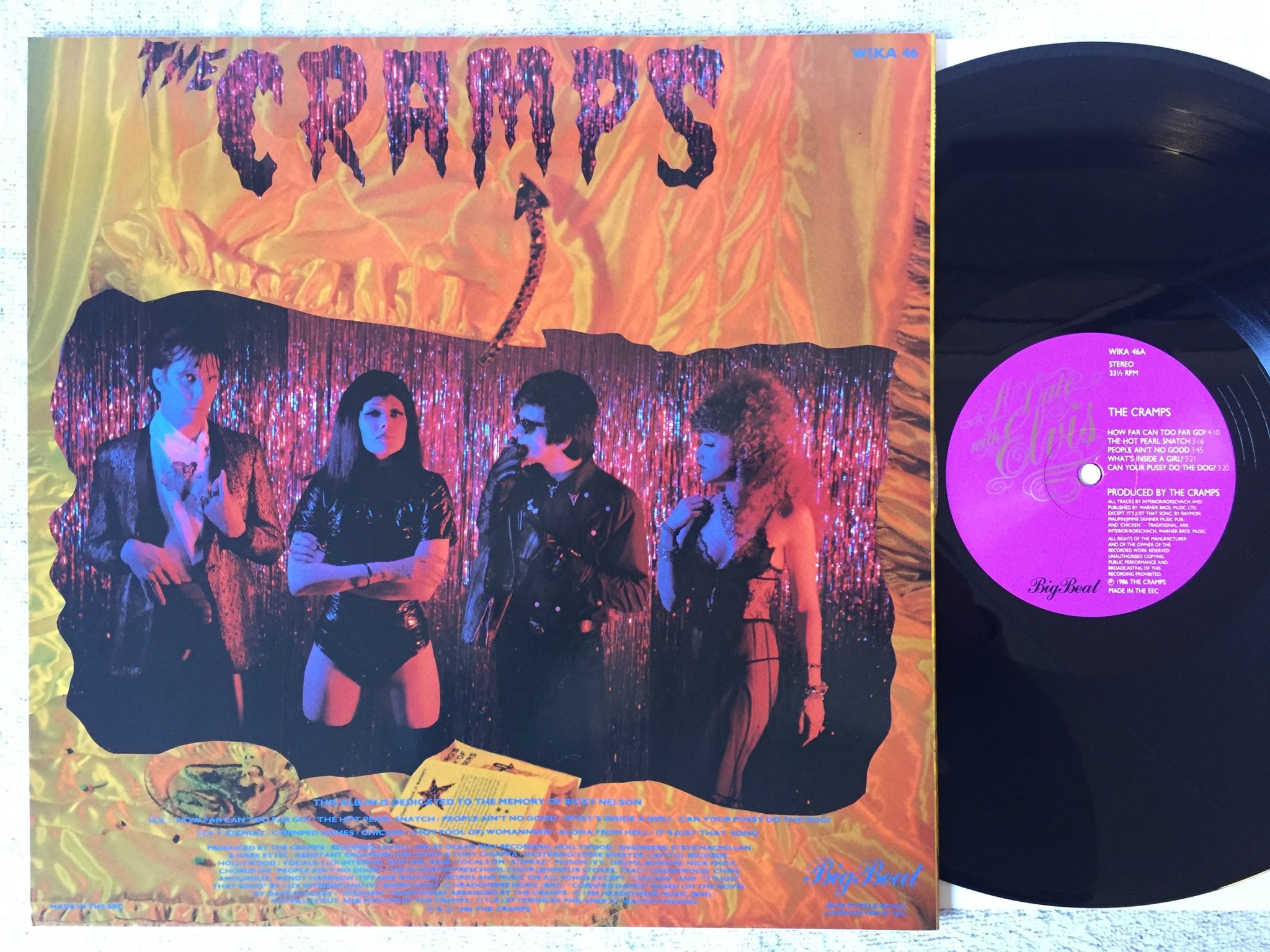 Omslagsbild för skivan THE CRAMPS a date with Elvis LP -86  BIG BEAT WIKA 46